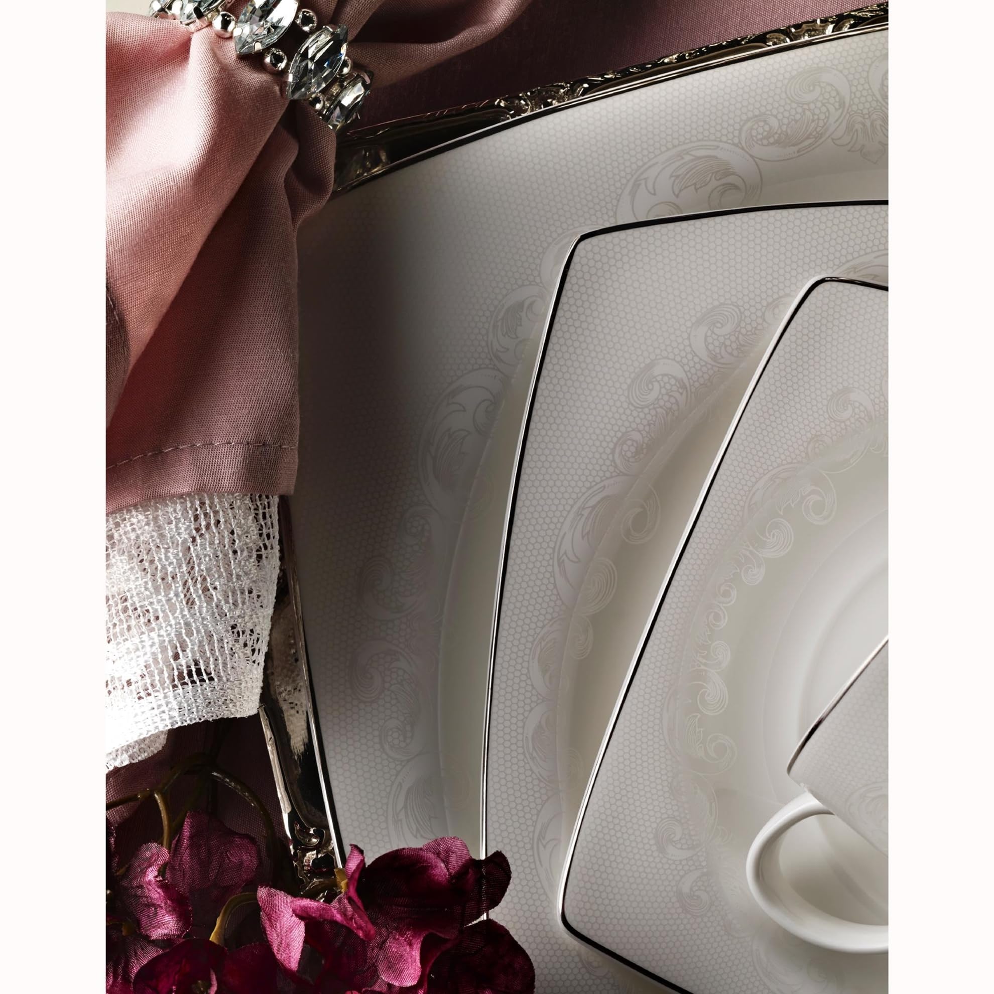 Pierre Cardin 71250317 Kerry Yemek Takımı, 12 Kişilik