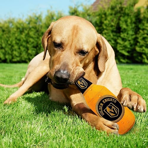 Miniatura 3 de Pets First NHL LAS Vegas Golden Knights - Botella de cerveza de peluche para perro y gato, juguete de peluche para perros y gatos con chirriador
