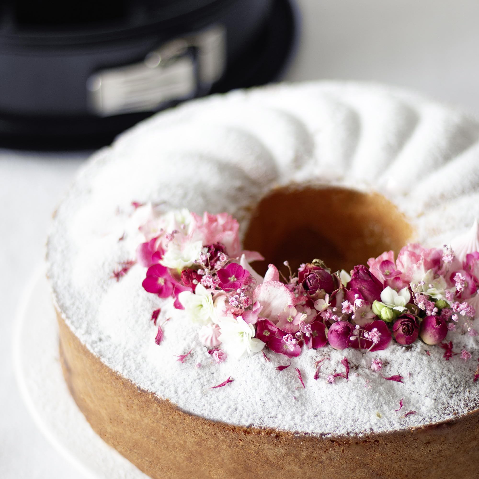 Städter we love baking Springform EMAILLE mit Flach- und Rohrboden, Black Edition, ø 26 cm, schnitt- und kratzfest, nicht spülmaschinengeeignet, Antihaftbeschichtung | t Flach-, Rohrboden