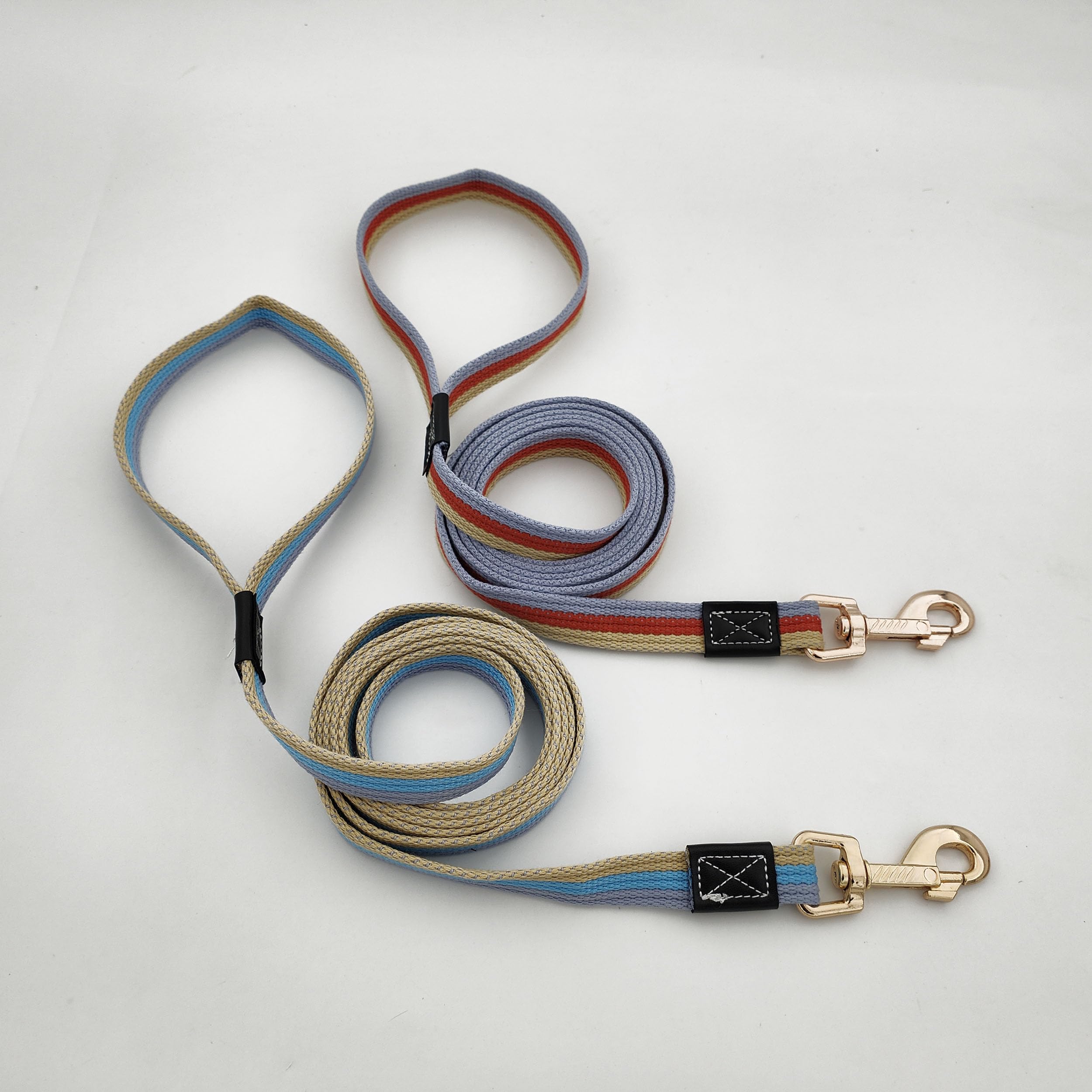 MCKhome Training Lead for Dog 2M 2M Pet Leash Soft Canvas Pet Leash 360° Rotating Buckle Pet Leash Durable Dog Rope Lead for Dog & Puppy Training and Daily Walking 2M x 2CM (Blue) - Image 4