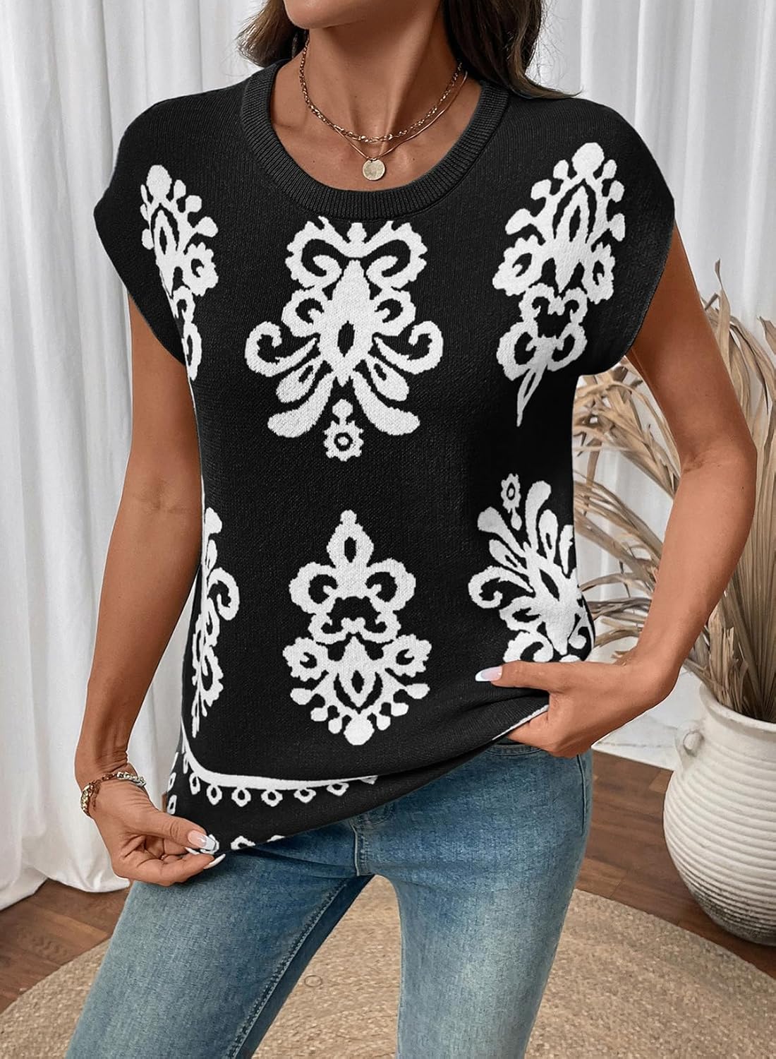 Dokotoo Women’s Sweater Vest Summer Casual Crewneck Knit Pullover Tops Lightweight Boho Printed Cap Sleeve Sweaters - Image 2