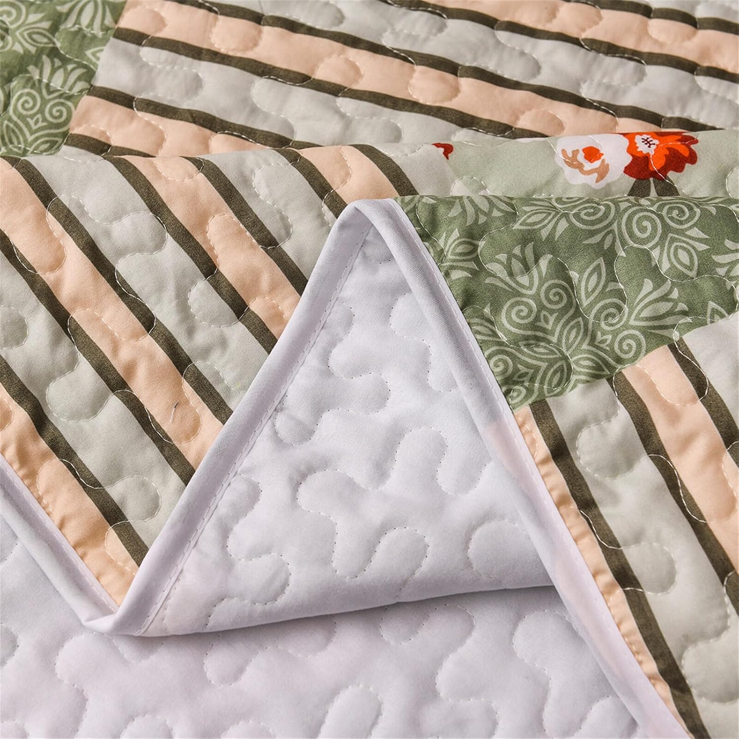 3 Pieces Green Plaid Floral Patchwork Bedding Quilt Set Queen Size Olive Green Peach White Patchwork Quilted Bedspread Set with Red Rose Flower Soft Lightweight Bed Cover All Seasons Coverlet Set - Image 7