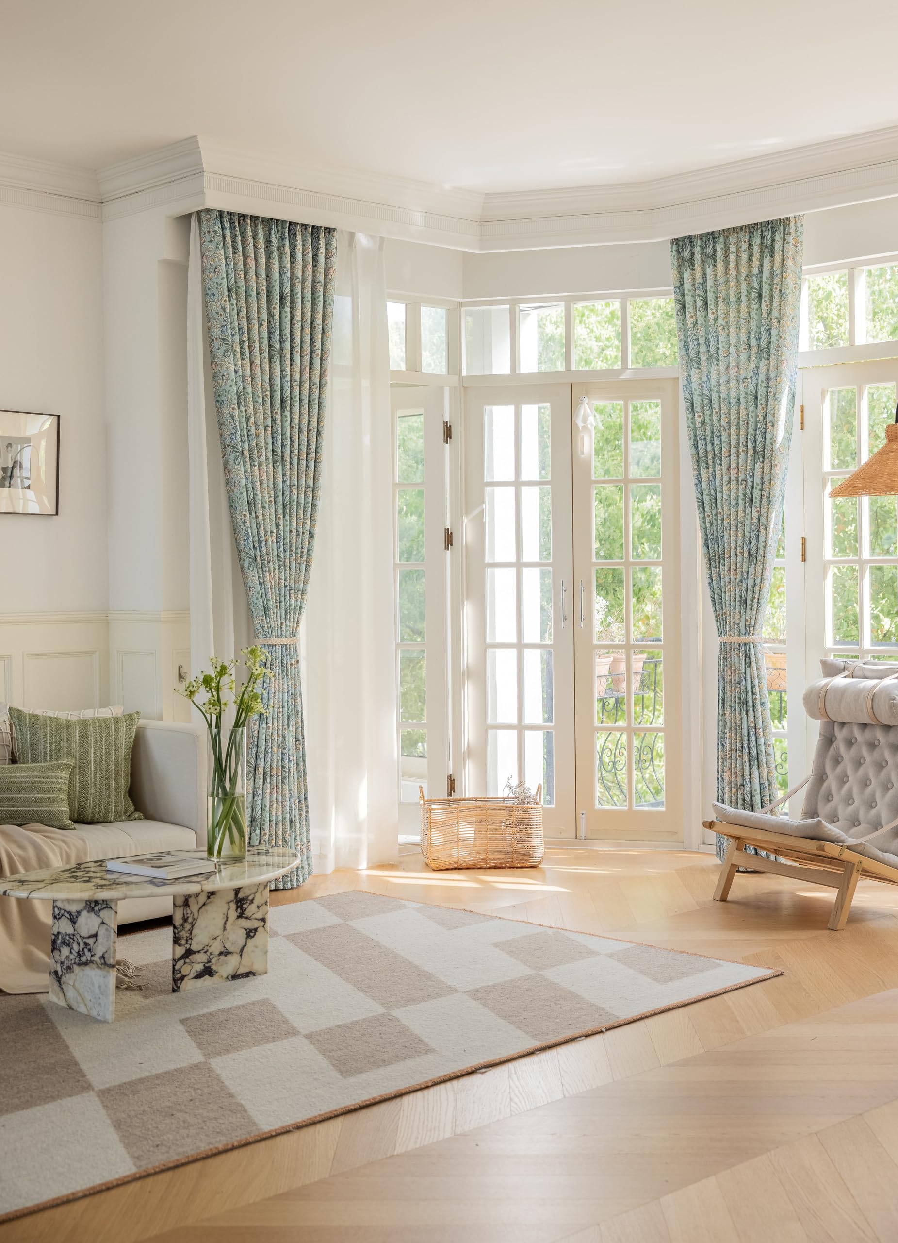 Amazon｜ブルーリネン ピンチプリーツ セミ遮光カーテン フローラル