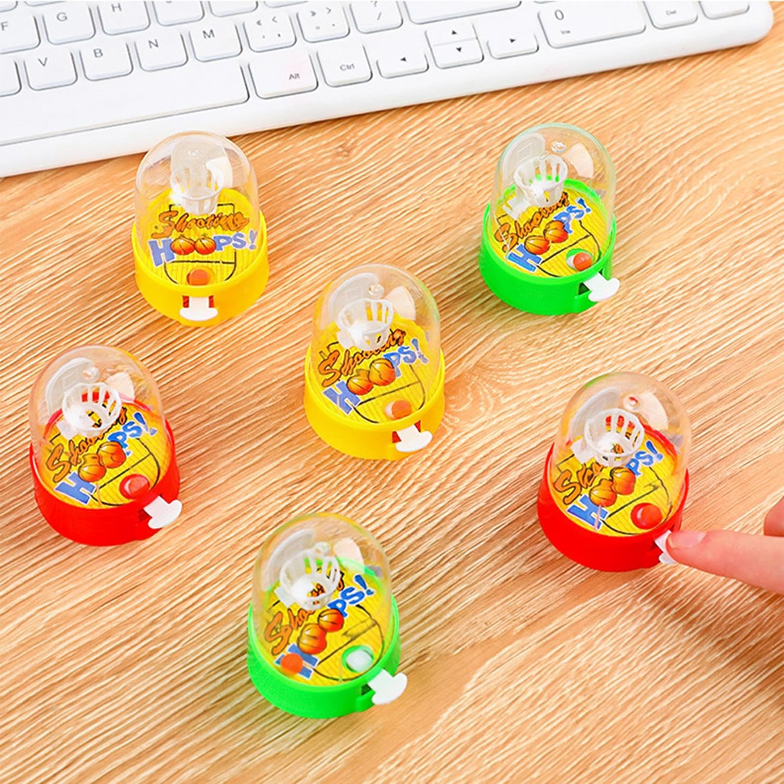 Mini Basketball Game Set, Finger Toys Basketball Machine, Handheld Arcade Games, Portable Hoop, 4.4 x 4.4 x 6cm