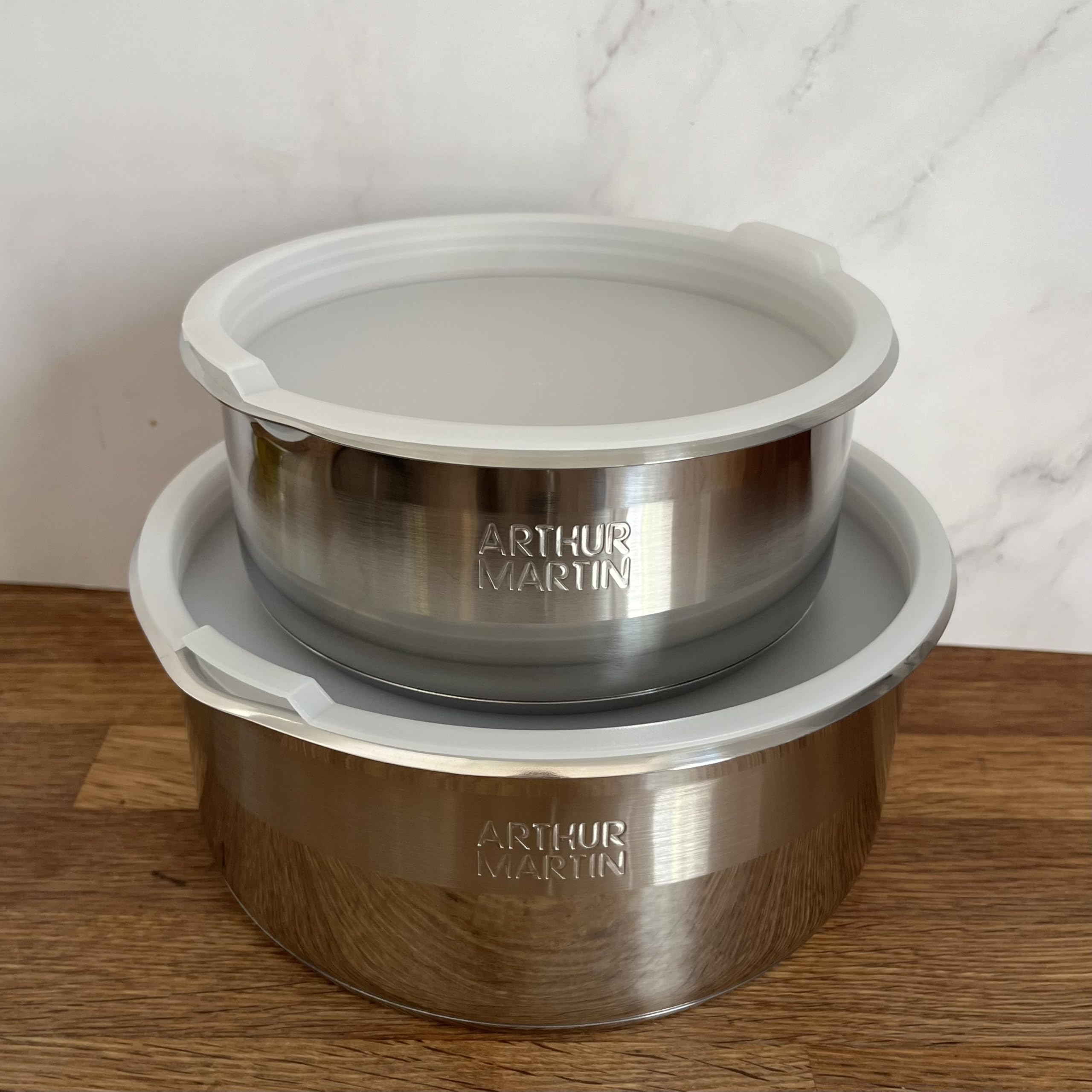 Arthur Martin - Batterie de Cuisine 10 Pièces en Inox avec Poêles et Casseroles, Tous Feux dont Induction, Couleur Noir