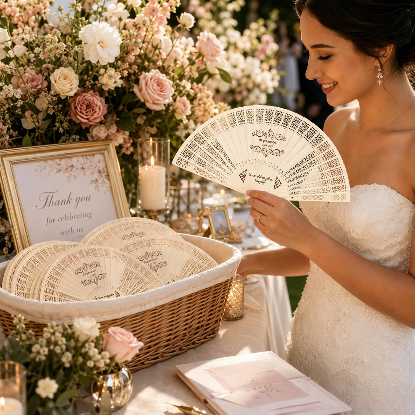 30 Stück Personalisierte Hochzeitsfächer für Gäste, individuelle Holz-Faltfächer mit Quaste und Organzabeutel, einzigartige Gastgeschenke für Hochzeiten (Hohler Holzfächer)