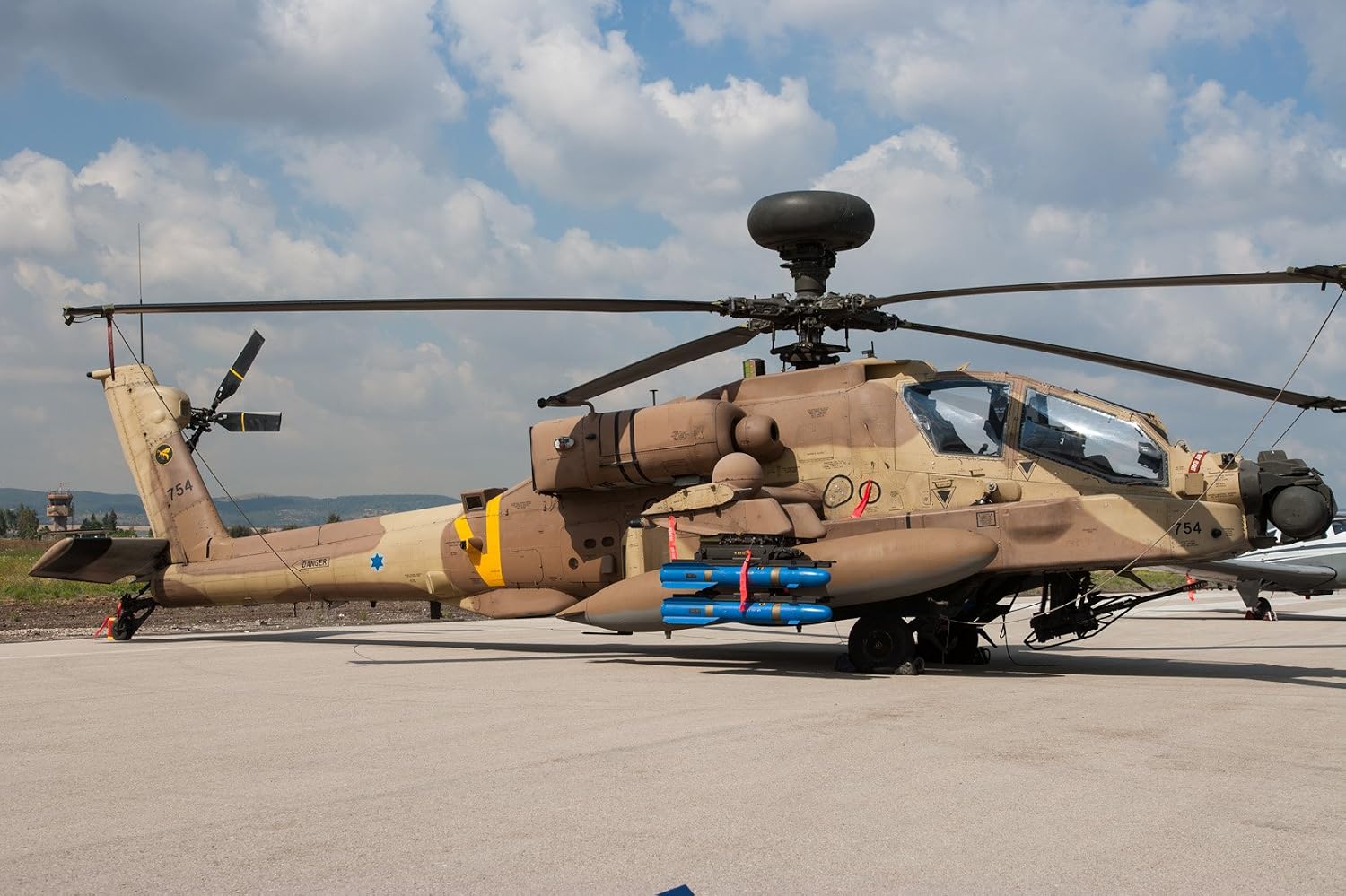 1/48 AH-64D Apache Israeli Air force (07365)