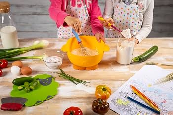 Kuhn Rikon Kinderkitchen Child-Friendly Pig Mixing Bowl, Yellow