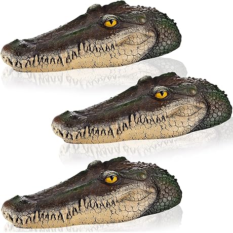 Pool Party Perfect: 3-Piece Floating Alligator Decoy Trio for Pool, Pond, and More!