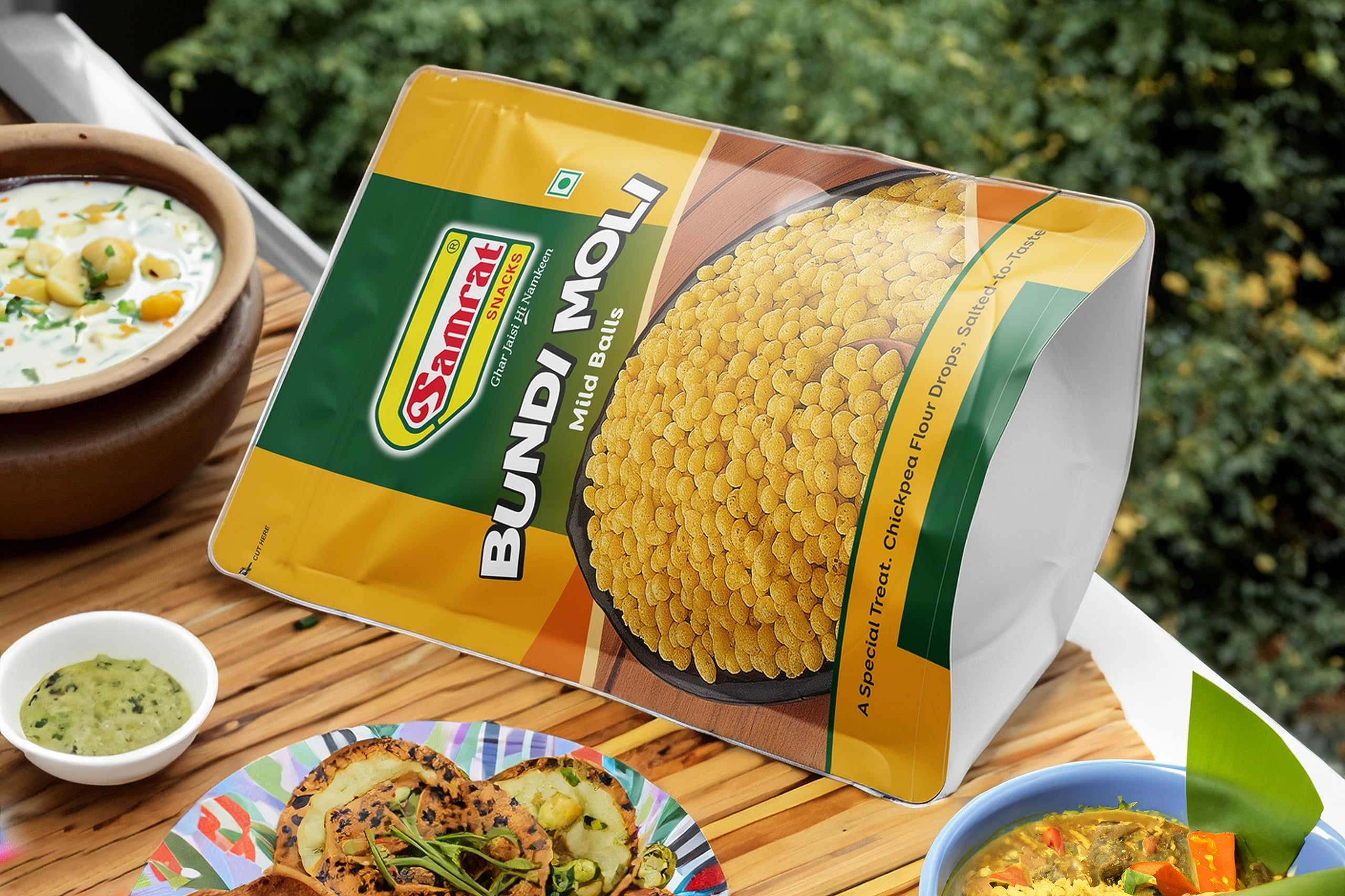 Samrat | Bundi Moli Mild Balls Magic of Crunchy & Crispy Namkeen for Chaat & Raita Snacks | Ghar Jaisi Hi Namkeen | (1 KG) 2