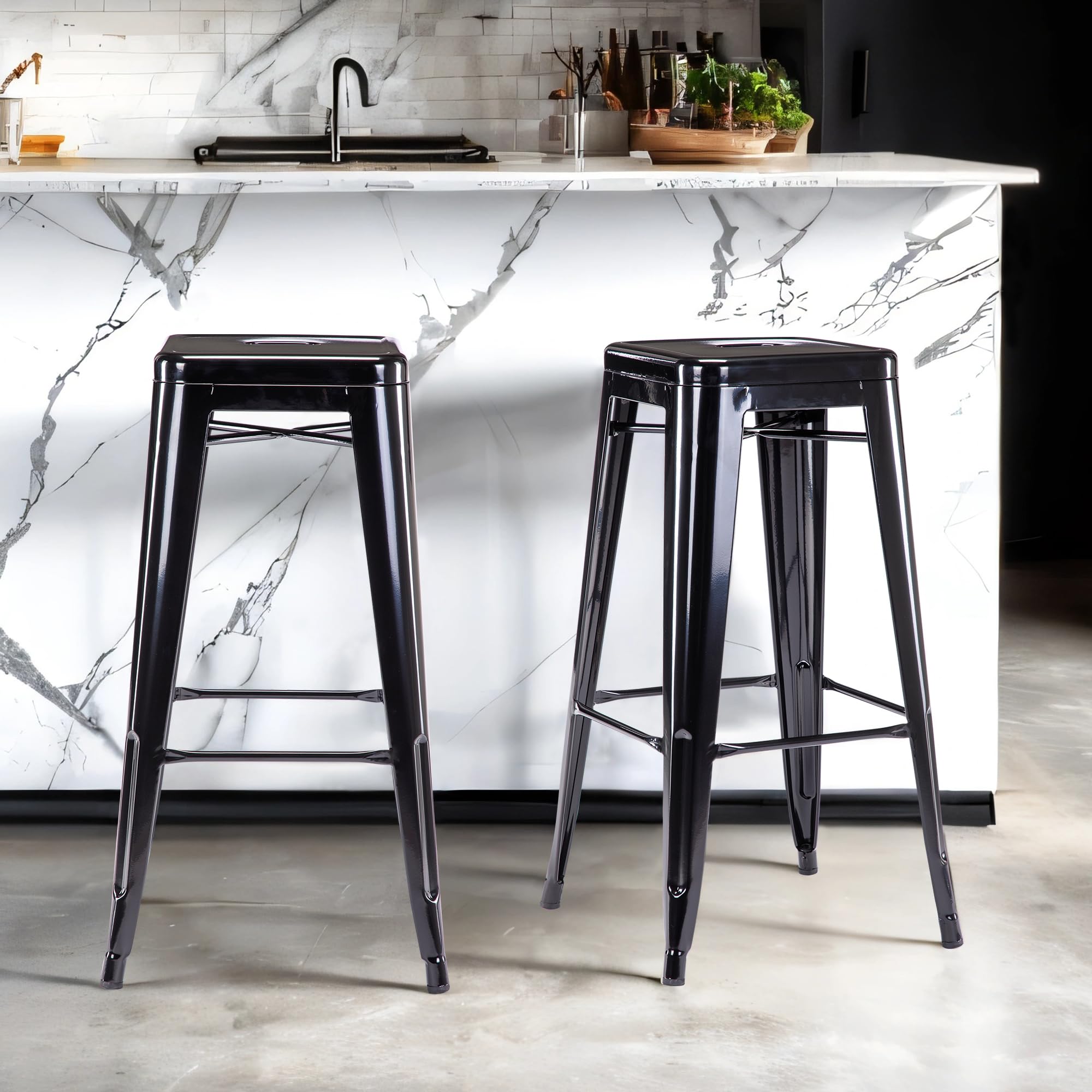 Duhome Sgabello Bar Industriale Esterno, Set di Sgabelli Bar Alto in Metallo, Impilabile Sgabelli da Pranzo, Scandinavian Sgabello Alta per Cucina, Pranzo, Pub, Moderni (Nero, 76cm-4PCS)
