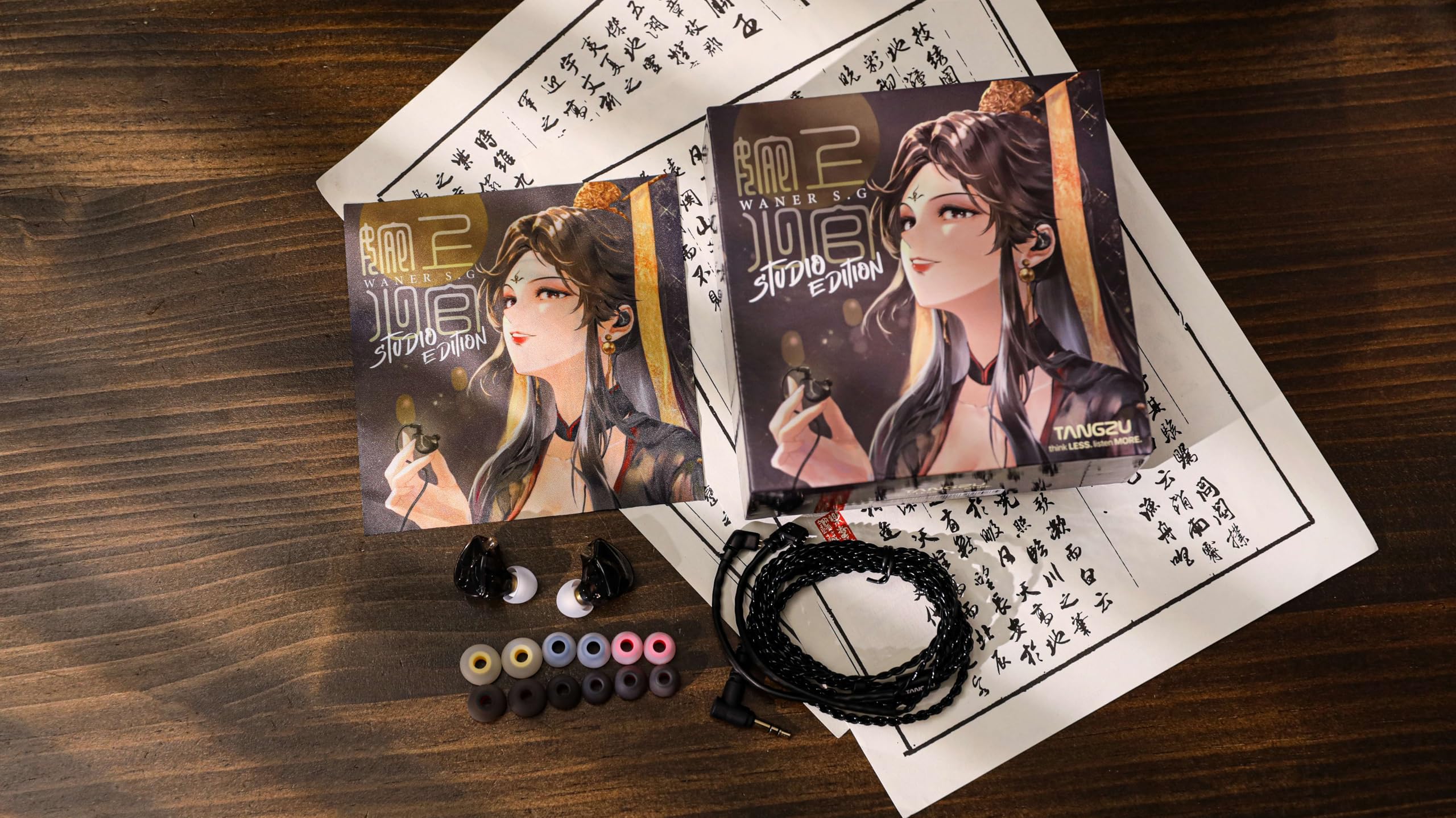 Linsoul TANGZU Wan'er S.G Studio Edition Auriculares de Oído, Auriculares HiFi, Controladores Dinámicos 10mm con Cable Trenzado OFC de 2 Pines Desmontable para Músico audiófilo DJ Escenario (Negro)