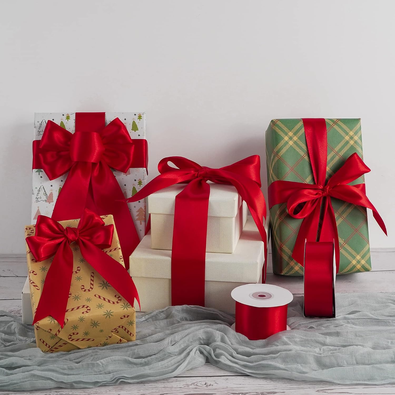 MEEDEE Red Satin Ribbon 1-1/2 Inch Red Ribbon Lux Double Faced Satin Ribbons By 50 Yards Polyester Satin Ribbons for Crafts, DIY Crafts, Weddings, Flower Bouquet, Holiday Decorating