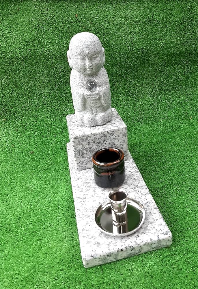 Amazon.co.jp: イシチョウブランド 地蔵 御影石 お地蔵さん(総高さ約24 Amazon.co.jp: イシチョウブランド 地蔵 御影石 お地蔵さん(総高さ約24