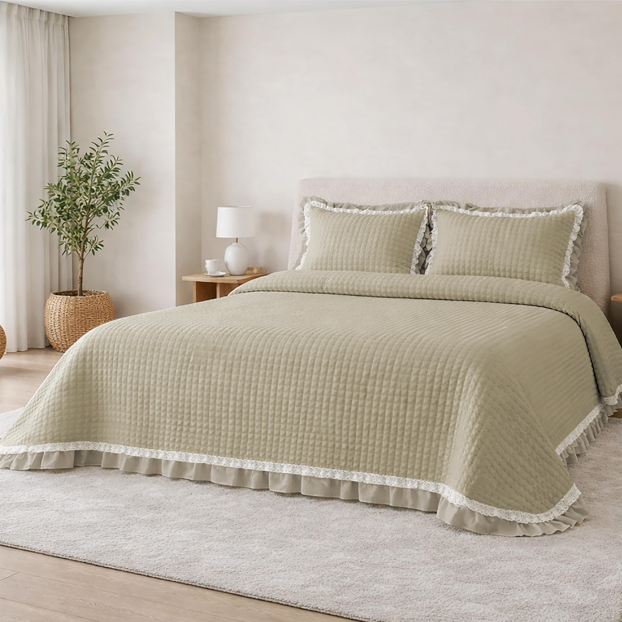 Colcha Anaya Victorio & Lucchino lavada para acabar con las arrugas en camas de 150cm beige