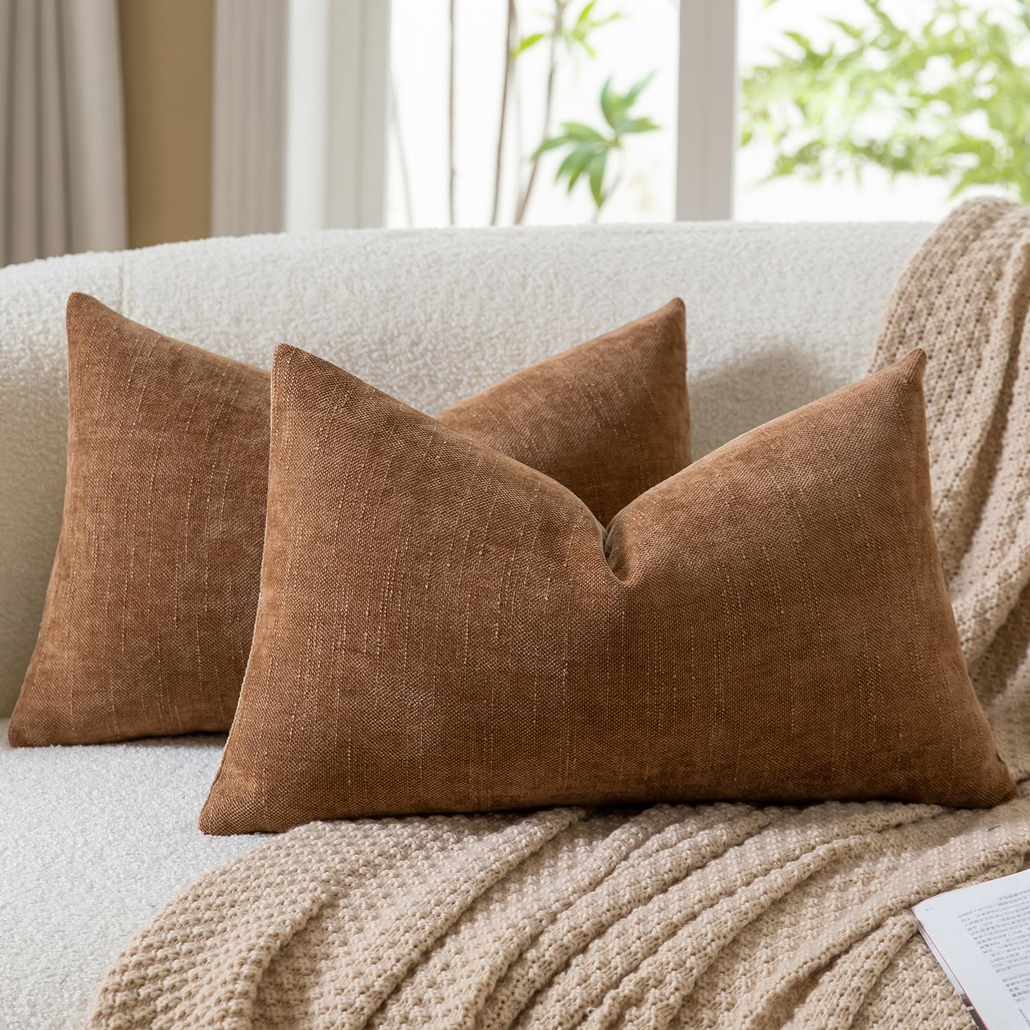 Mandioo Pack of 2 Faux Linen Chenille Cushion covers 40x60 cm 16x24 Inch Decorative Pillow Covers Velvet Accent Throw Pillow Case for Couch Sofa Living Room Bedroom Farmhouse Decor Bronze
