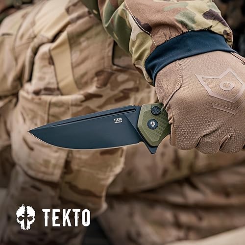 Miniatura 8 de TEKTO F3 Charlie - Cuchillo plegable con bloqueo de botón, hoja de borde fino, mango táctico OD verde G10, cuchillo de bolsillo fácil de abrir con