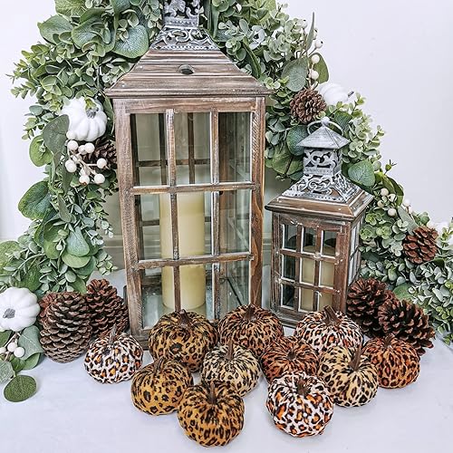 Vista 47 de Juego de 16 calabazas decorativas de imitación pequeñas rústicas de cosecha rústica, de tela de terciopelo, calabazas de espuma en naranja óxido