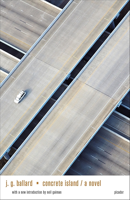 《混凝土岛：小说》