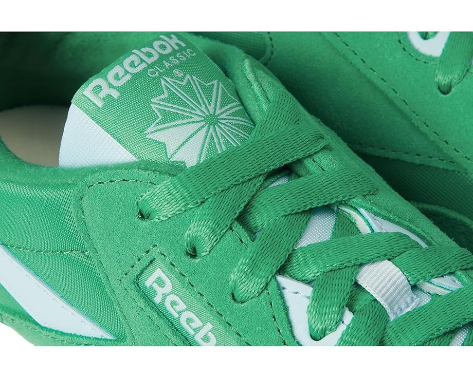 Reebok Lifestyle Classic Nylon - Right View