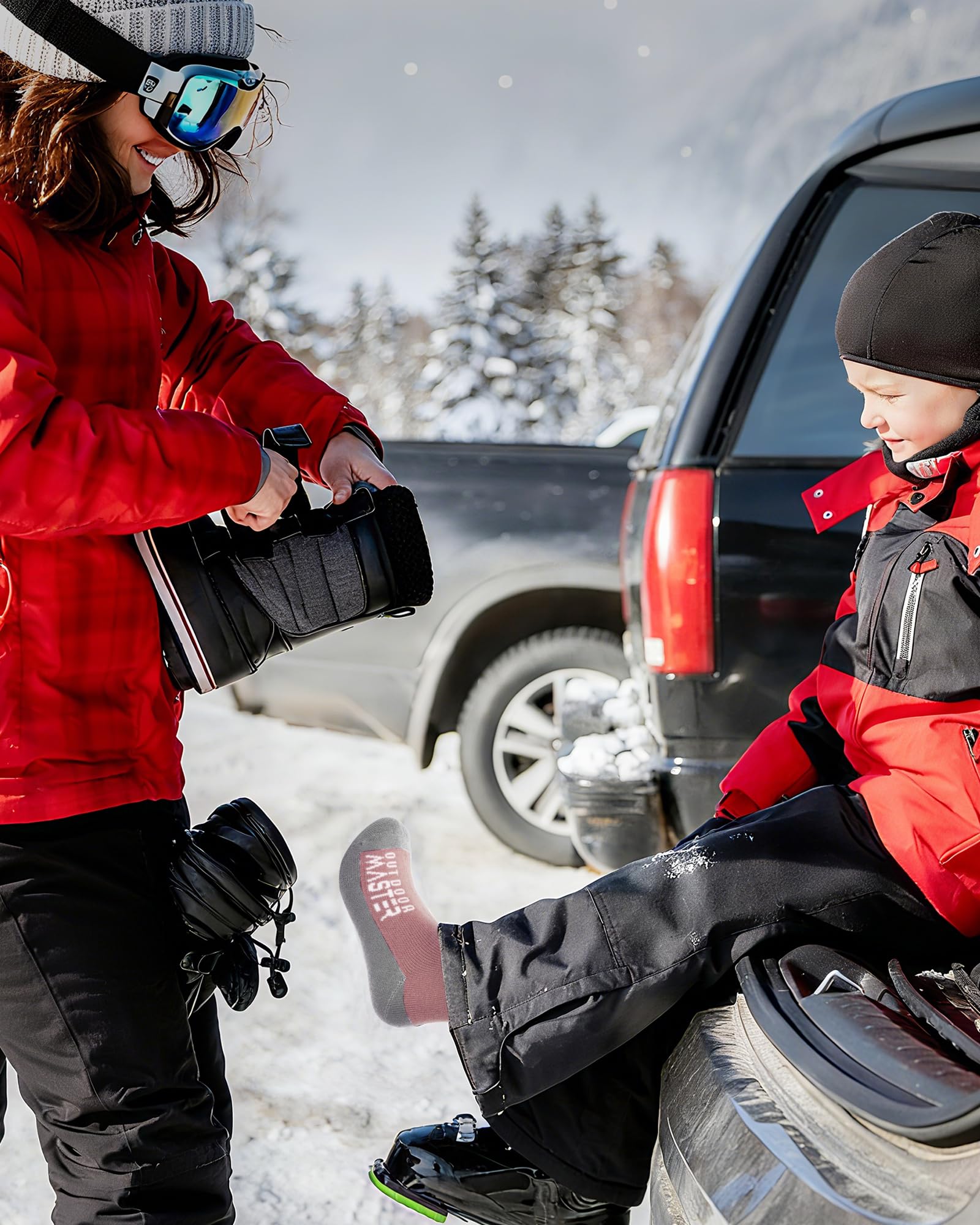 OutdoorMaster 2 Pares Unisex Lana Merino calcetines de Esquí Para Chicos & Niñas, Niño Calcetines Invierno Snowboarding Transpirables para Deportes al Aire Libre con Diseño OTC/Puño Antideslizante