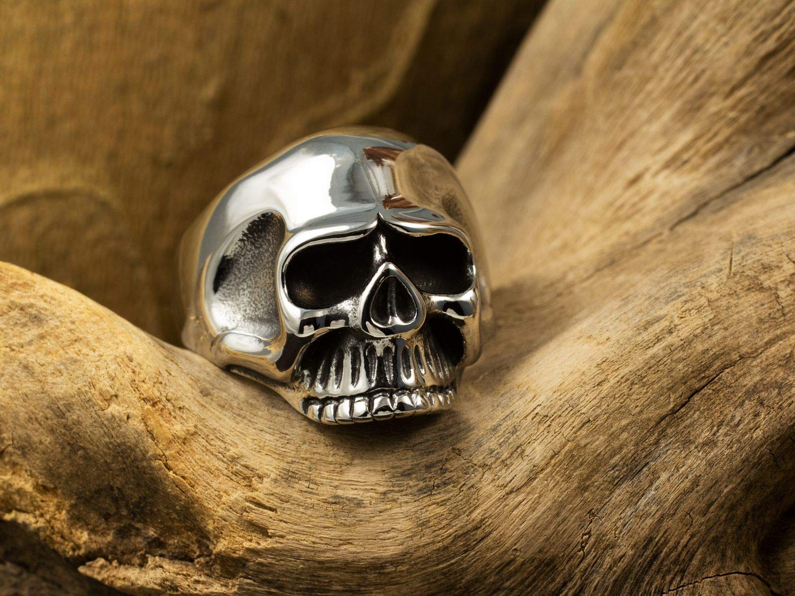 Fly Style Totenkopf Ring aus 316L Edelstahl - Skull Ring - Gothic Schmuck, Totenkopf Schmuck