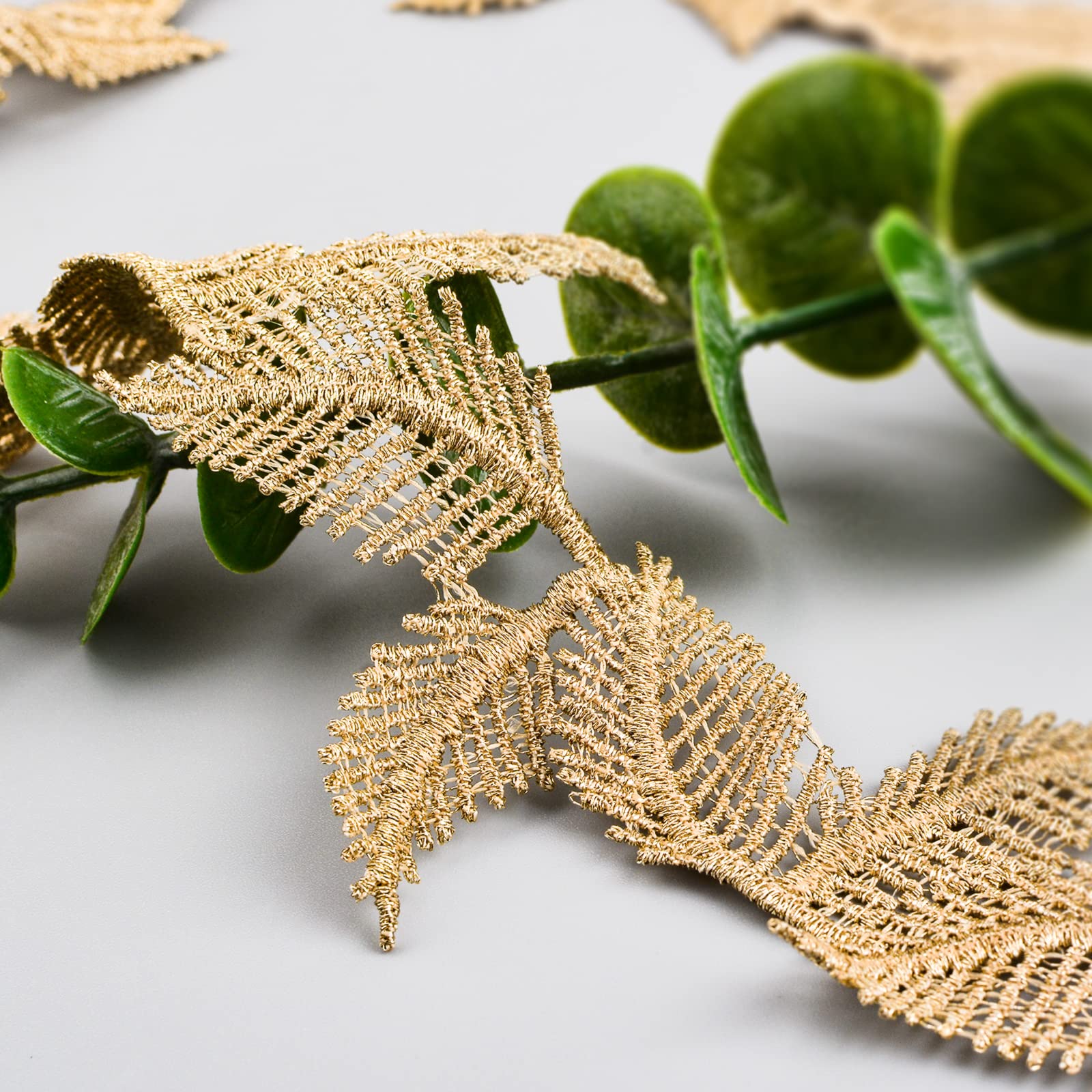 Longueur : 13 M, Largeur : 4 Cm, Bordure En Dentelle Dorée