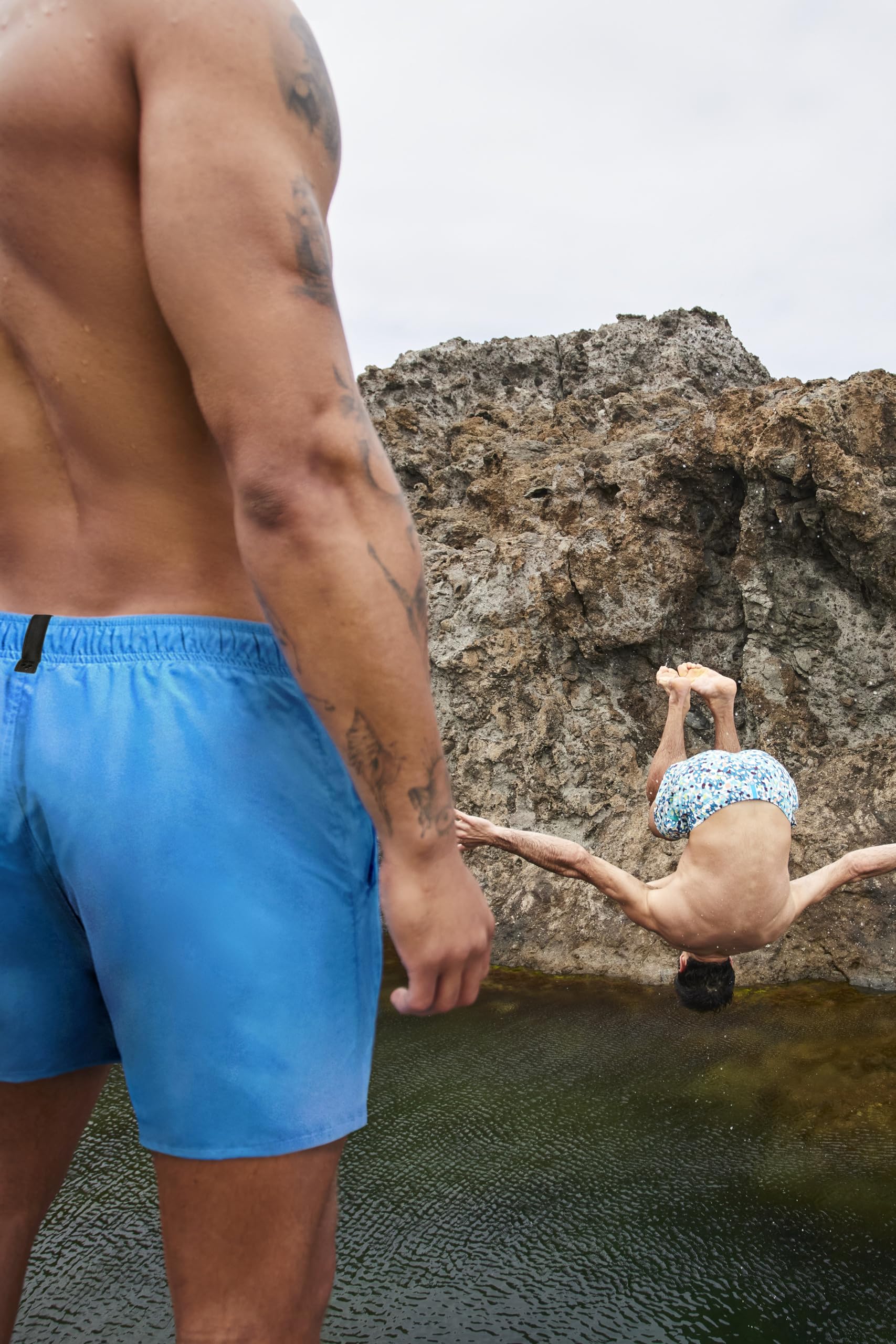 Arena Men’s Evo Solid Beach Boxer Swim Trunks with Pockets Anti-Chafe Mesh Brief Maillot de Bain Homme