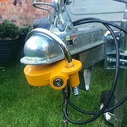 Master Lock Universal Trailer Hitch Lock