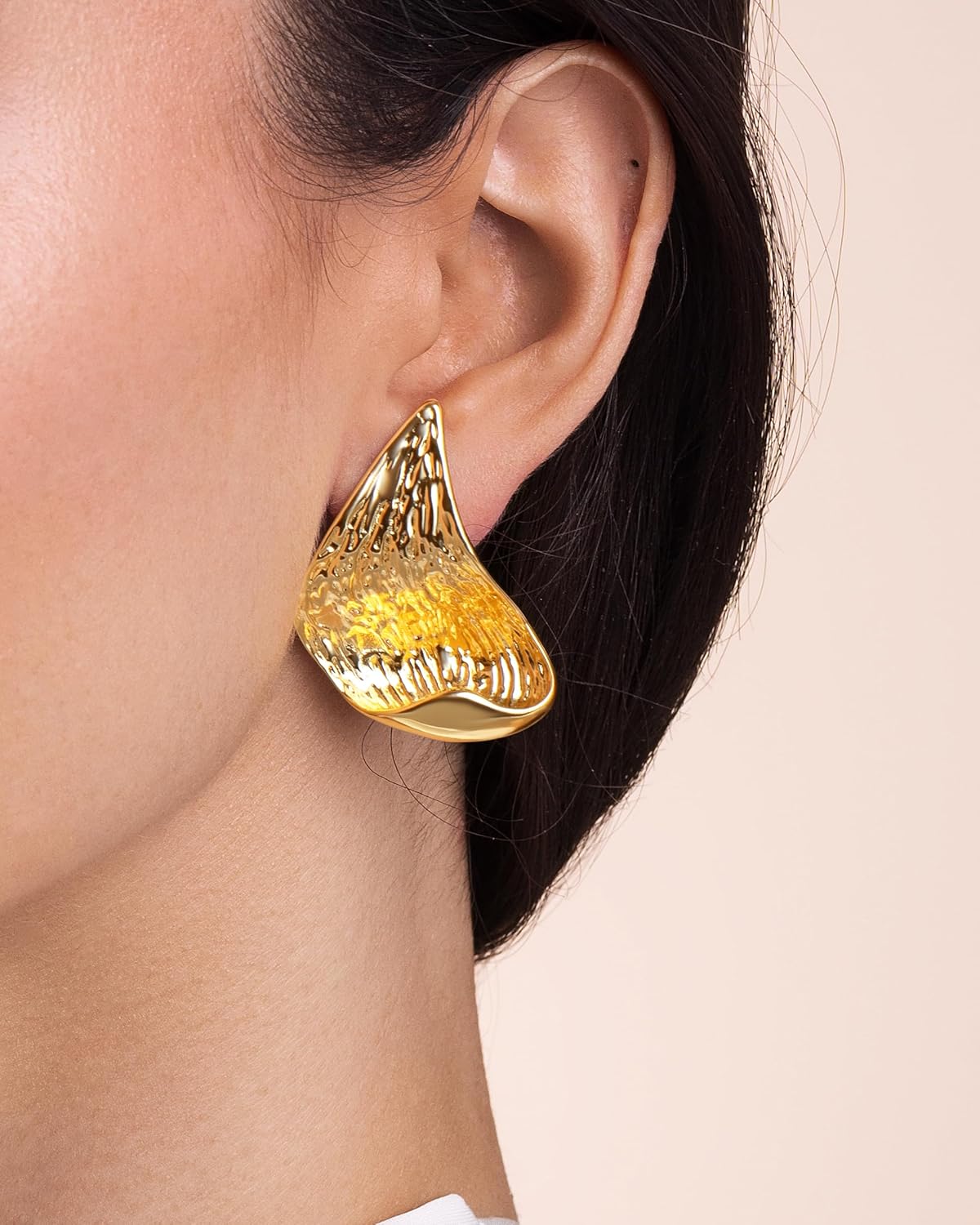 SNGIA18K Gold Plated Dangle Textured Ribbed Irregular Large Leaf Statement Earrings for Women by SNGIA, Handmade Dramatic Geometric Trendy Summer Drop Leaf Flower Jewelry Gifts, Bold Beachy Vintage Plant Fashion Drop Accessories, Vintage Nickle Free Floral Dangling Earrings. - Image 3