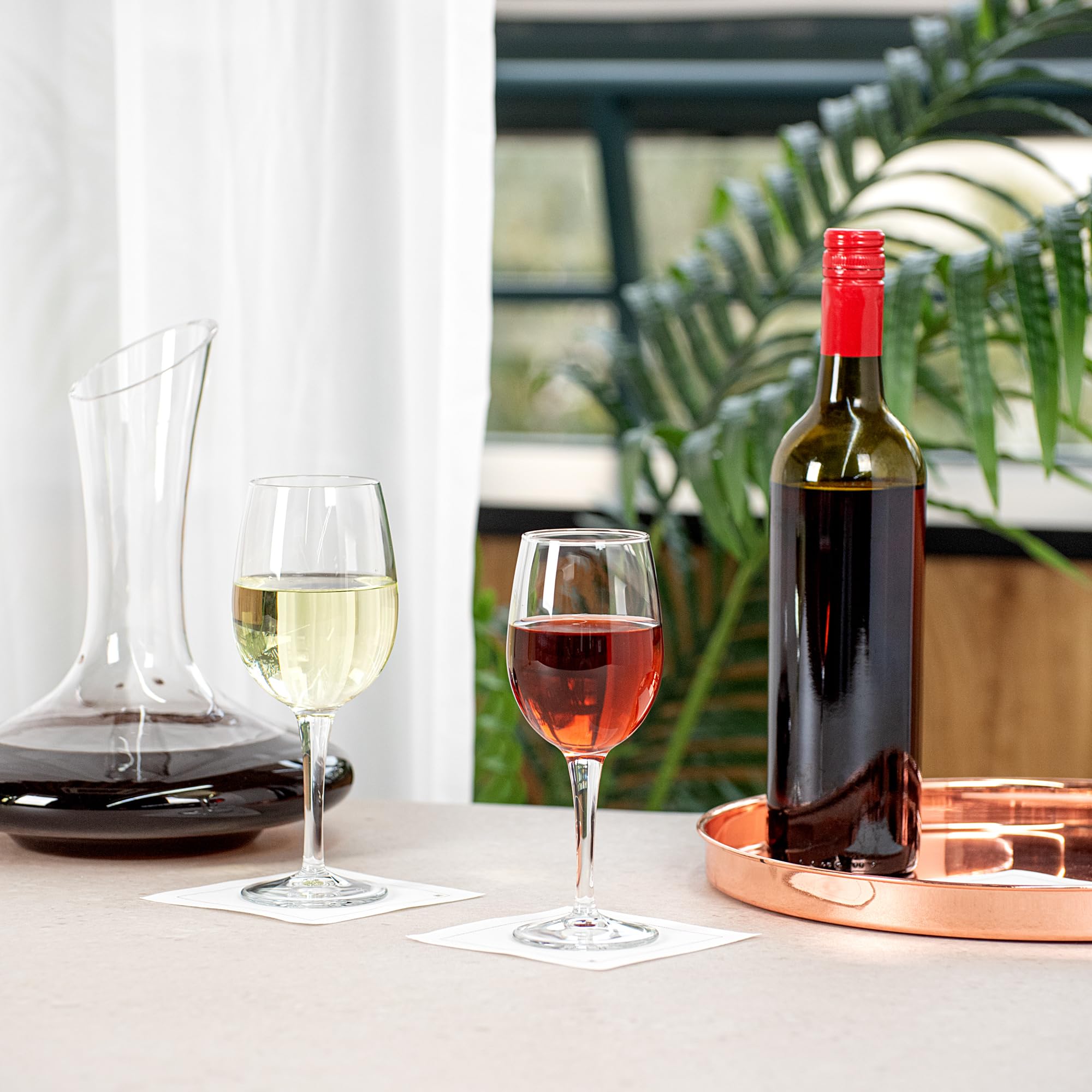 Restaurantware-Cascata 8.5 Ounce Dessert Wine Set, Set of 6 Tempered Port Wine  Glasses - Chip-Resistant, Fine-Blown Glass Dessert Glasses,  Dishwasher-Safe, for Port Wines : Amazon.ca: Home