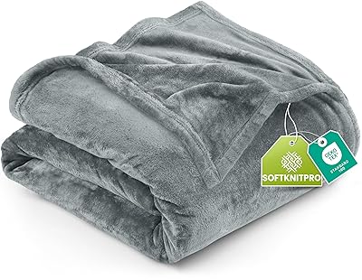 Utopia Bedding Fleece Blanket King Size Brown 300GSM Luxury Fuzzy Soft Anti-Static Microfiber Bed Blanket (90x102 Inch)