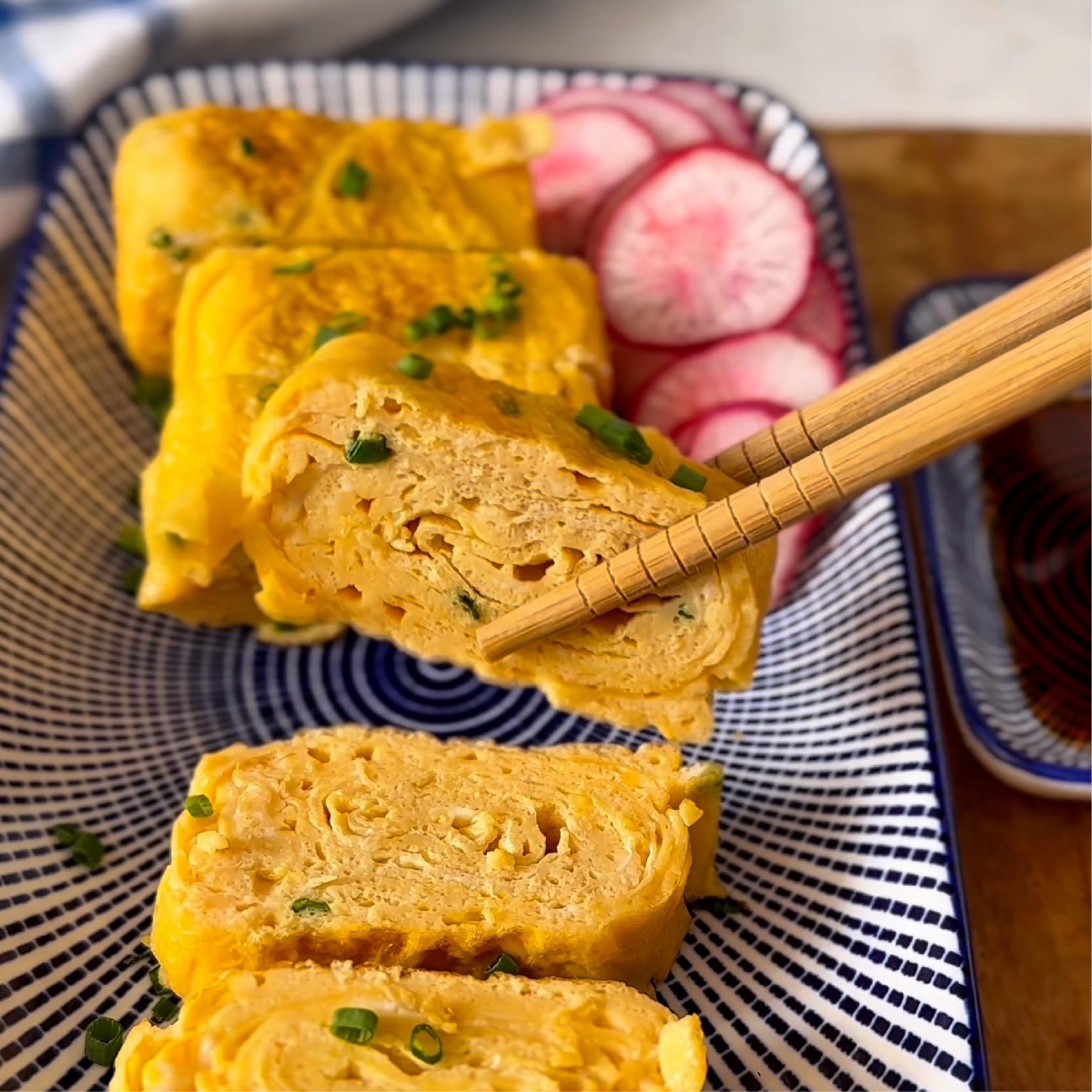 IBILI, Padella per tamagoyaki Inducta, 15 x 18 cm, alluminio, antiaderente, adatta ai piani a induzione.