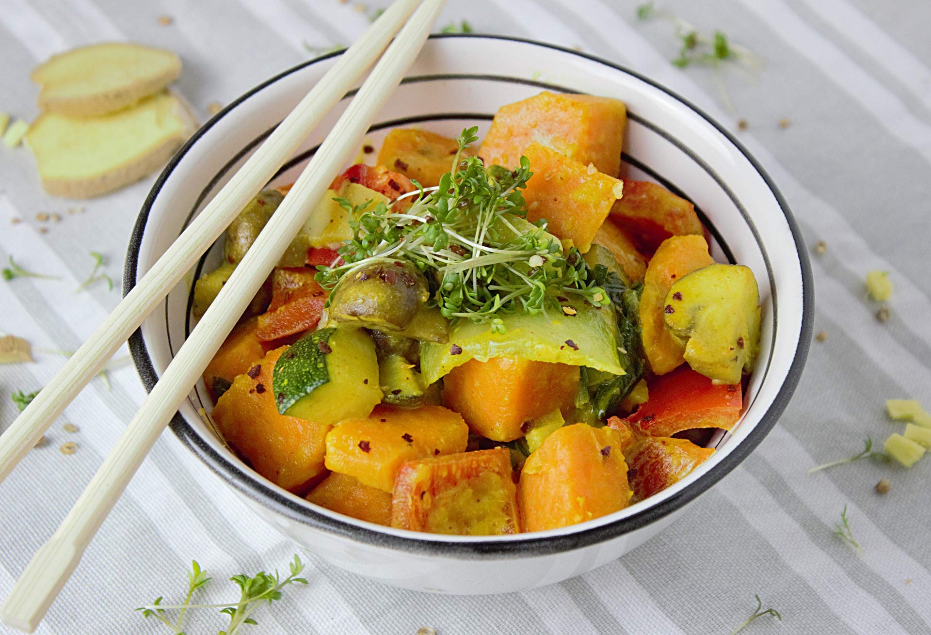Bresc Madras Spice Mix - 6x 450g - vegane indische Gewürz-Kräuter-Mischung mit Curry für eine authentisch orientalische Küche, perfekt für indische Gerichte oder als Akzent in Pürees und Saucen