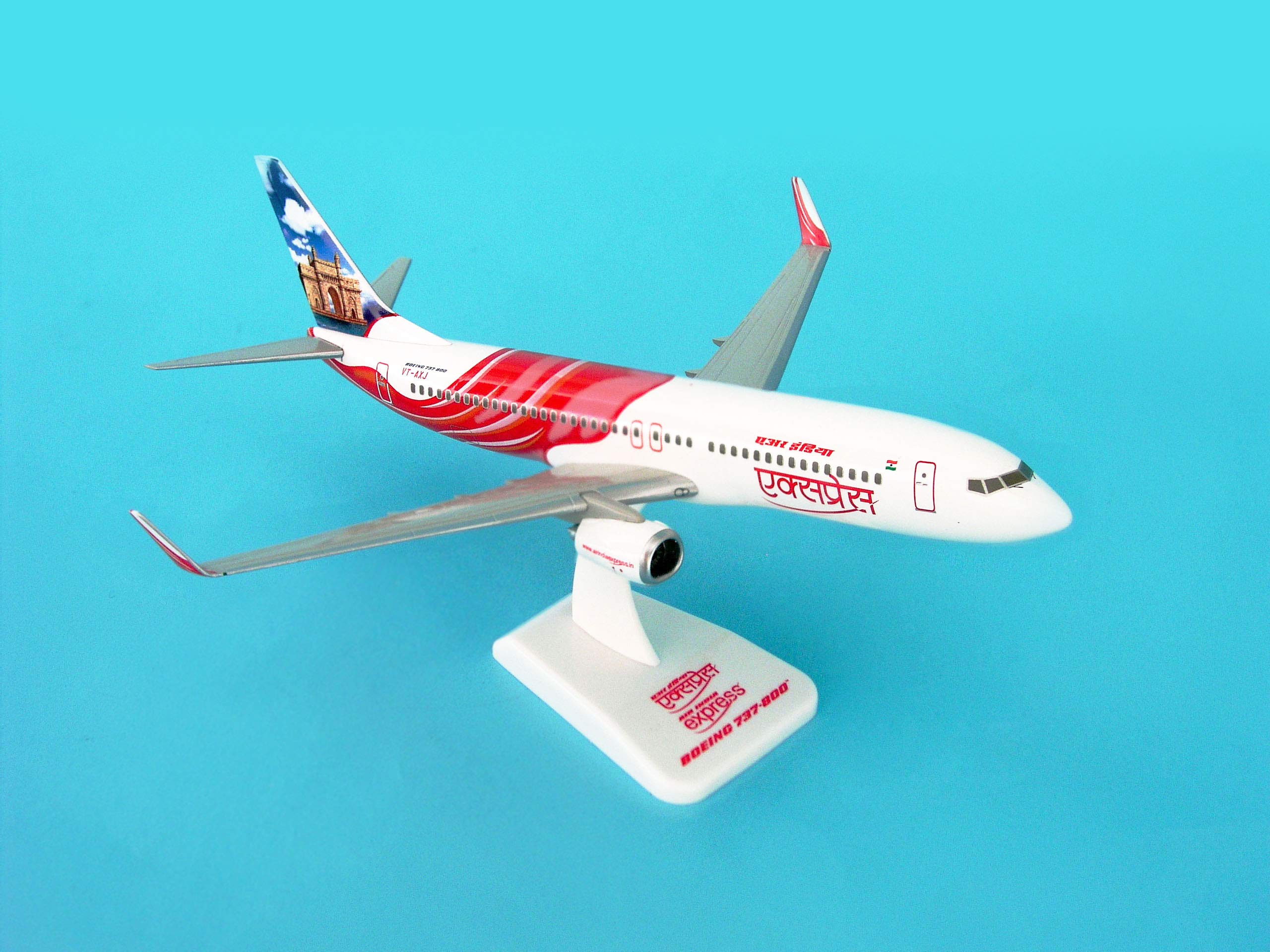 Hogan Wings 1:200 Boeing 737-800 Air India Express (VT-AXH