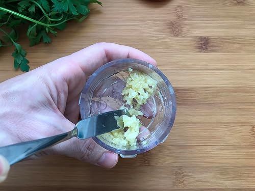 Miniatura 2 de Kit: pelador y tornado de ajo. La solución para prensa, picadora, trituradora y picadora multifuncionales para ajo, hierbas y jengibre – Fácil de