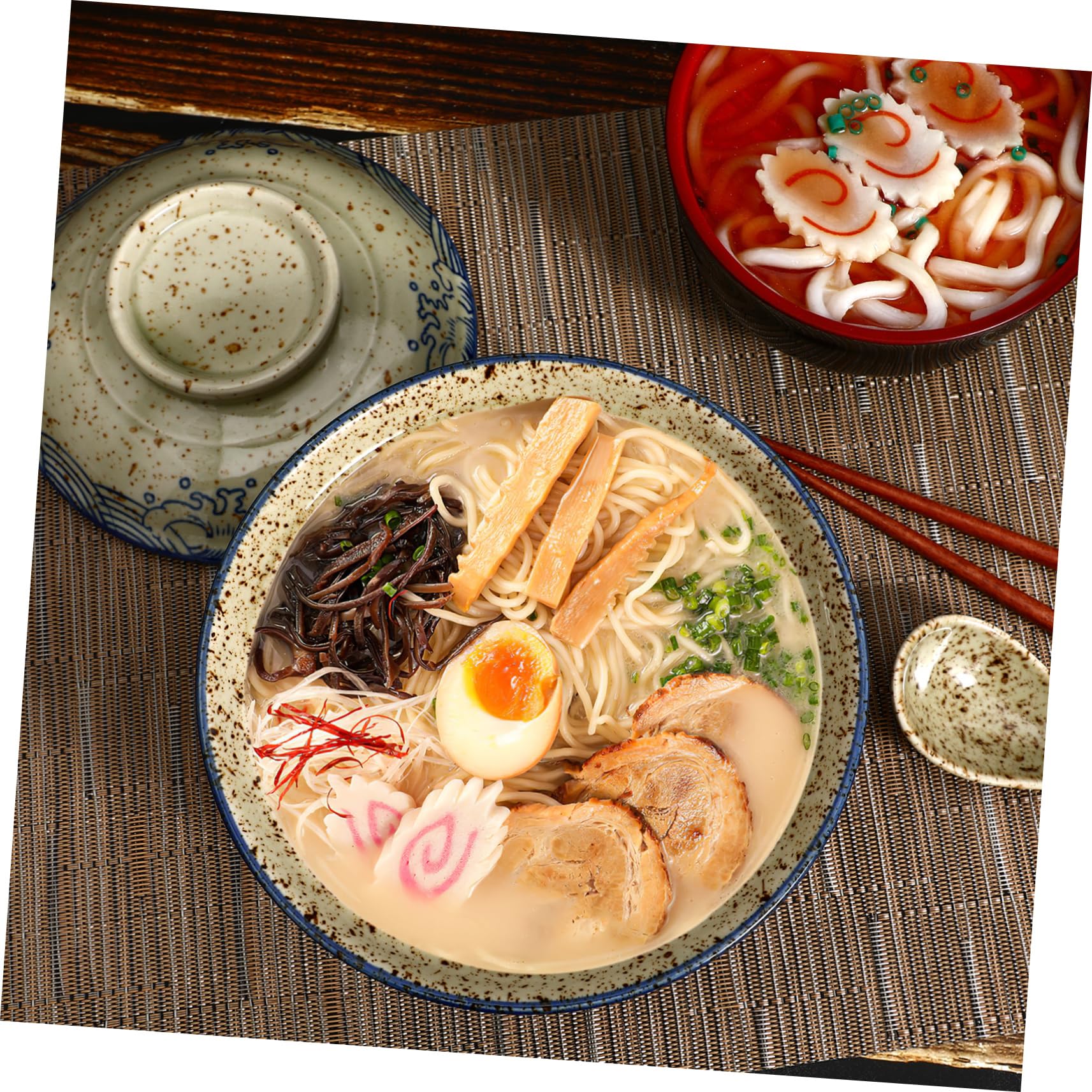 ULTECHNOVO Servierschalen Set mit Deckel Keramik-ramen-schüssel-set Ramen-suppenschüssel Essstäbchen Löffel für Ramen Suppen und Andere Gerichte