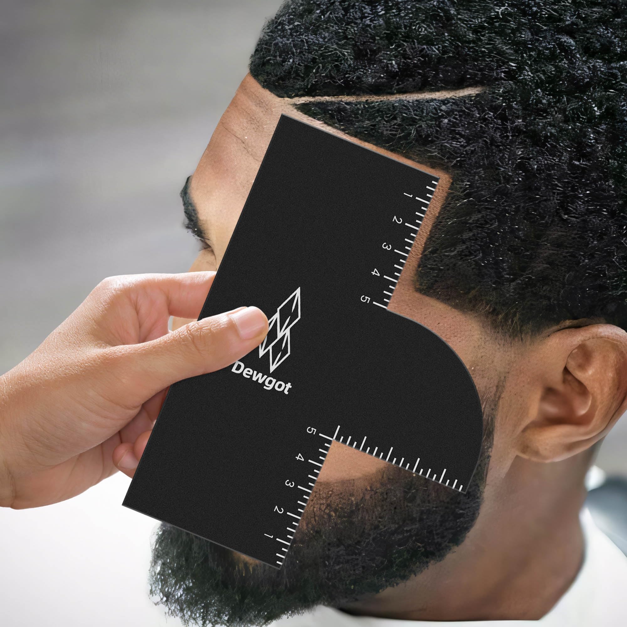 Enhancement Card for Barbers with Measurement Indicators, Reusable Barber Hairline Shaping Tool and Color Spray Edge Line Up Tool (1PCS)