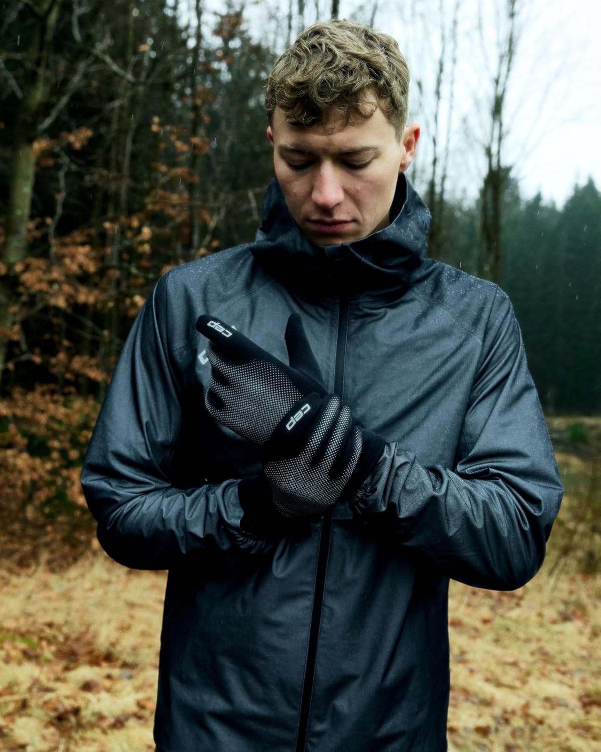CEP Core Run Reflective Gloves for Men & Women – High-Visibility, Weather-Resistant, Fleece-Lined, Touchscreen-Compatible