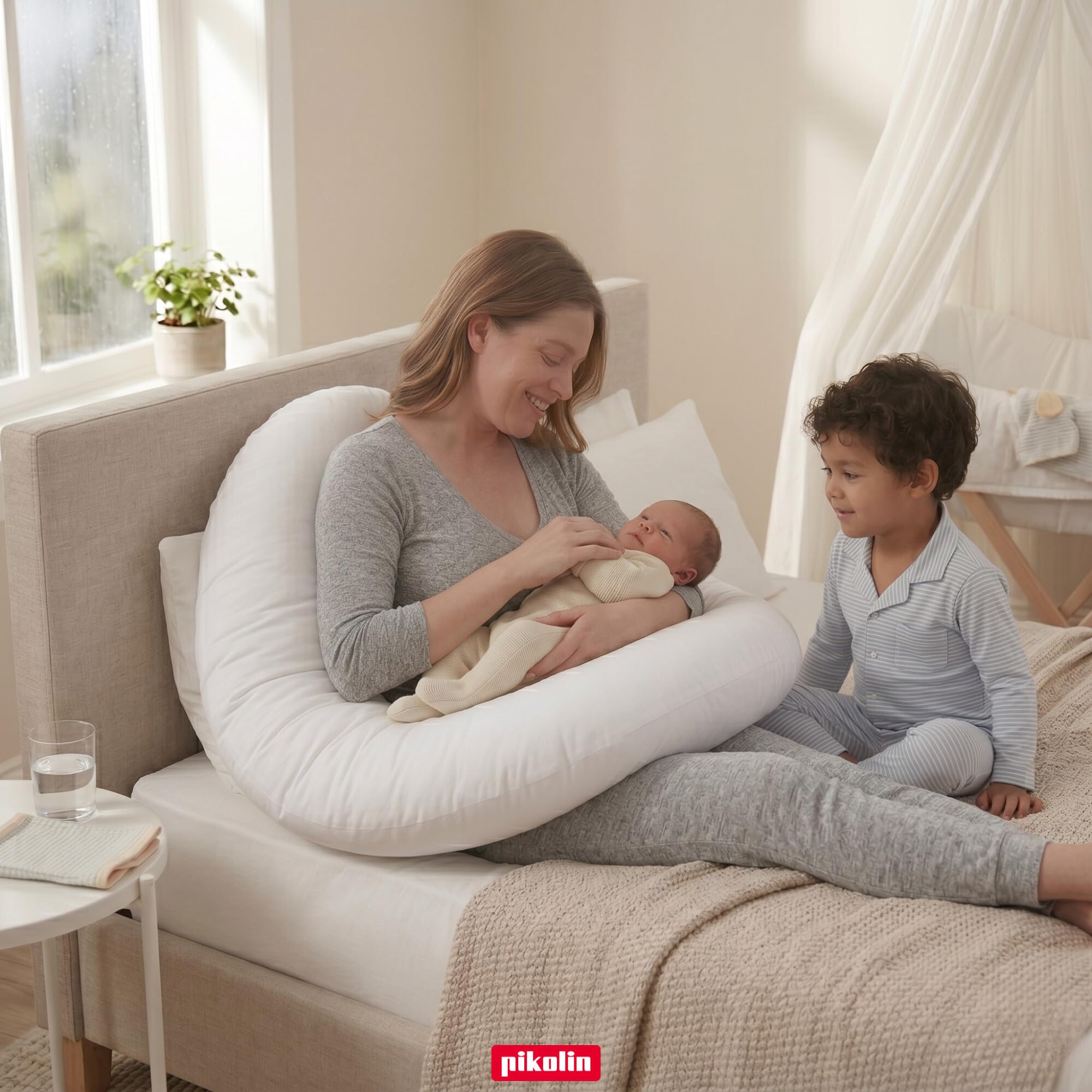 PIKOLIN Oreiller de Grossesse et Allaitement en Forme de C - Certifié Oeko-Tex - Taie en Coton Respirant et Lavable avec Traitement Anti-Acariens