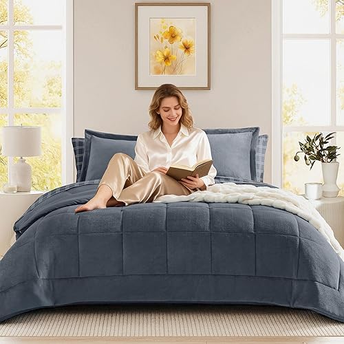 Miniatura 2 de Juego de cama de lujo en una bolsa, tamaño matrimonial, juego de ropa de cama de franela de felpa de 7 piezas de color azul claro, edredones de