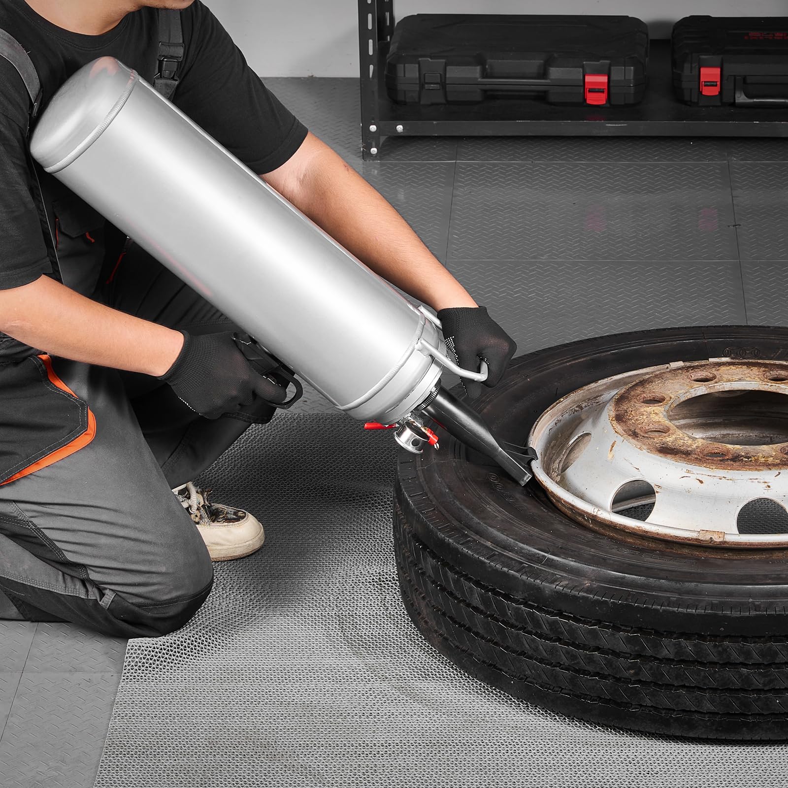 VEVOR Gonfiatore Portatile per Pneumatici, 12 L, Pressione di Esercizio 0,6 a 0,8 MPa, Sabbiatrice per Pneumatici per Tallone del Pneumatico, per Auto, Bici Elettriche, Camper, ATV, Argento