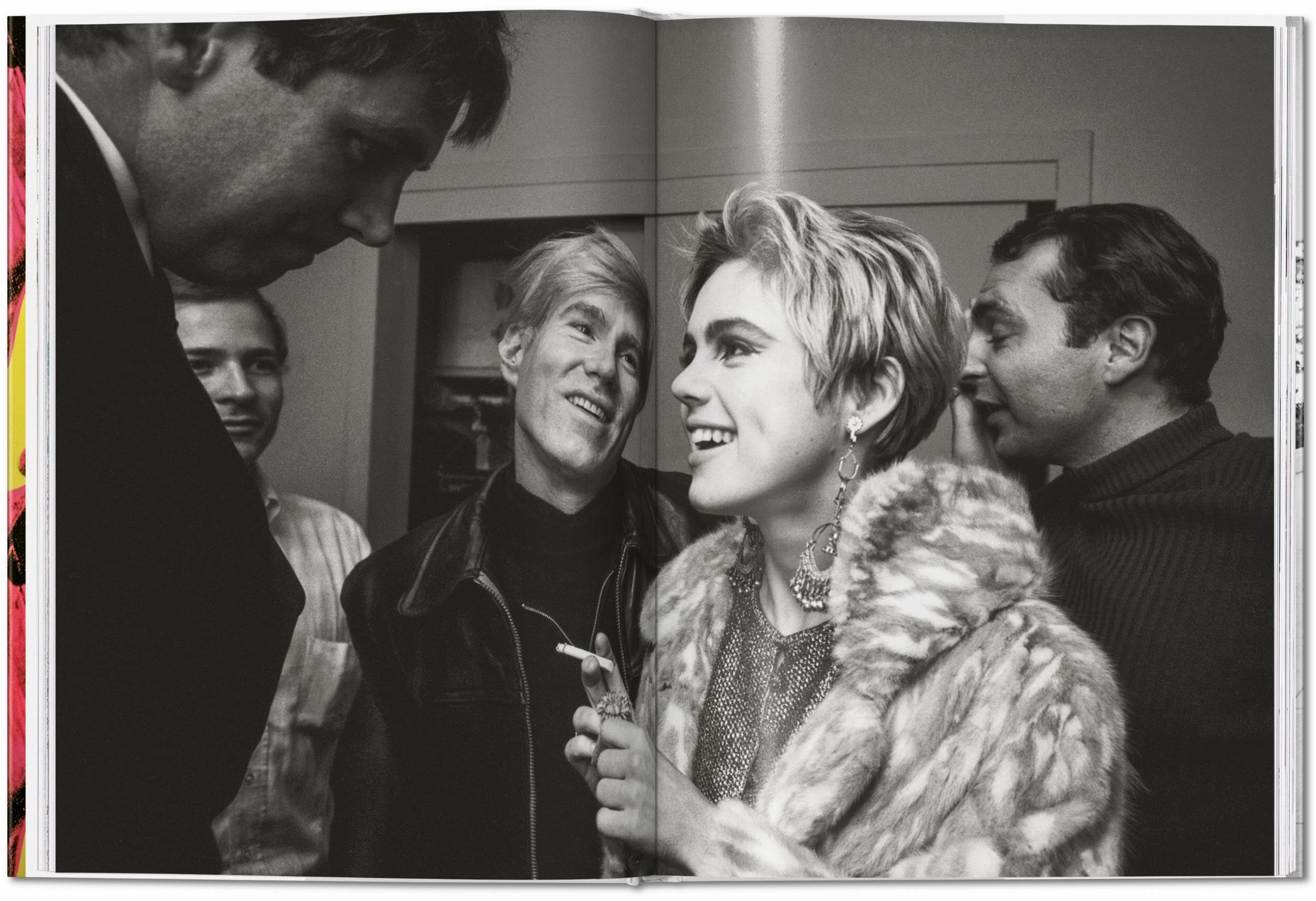 Steve Schapiro. Andy Warhol and Friends (Photography Book)