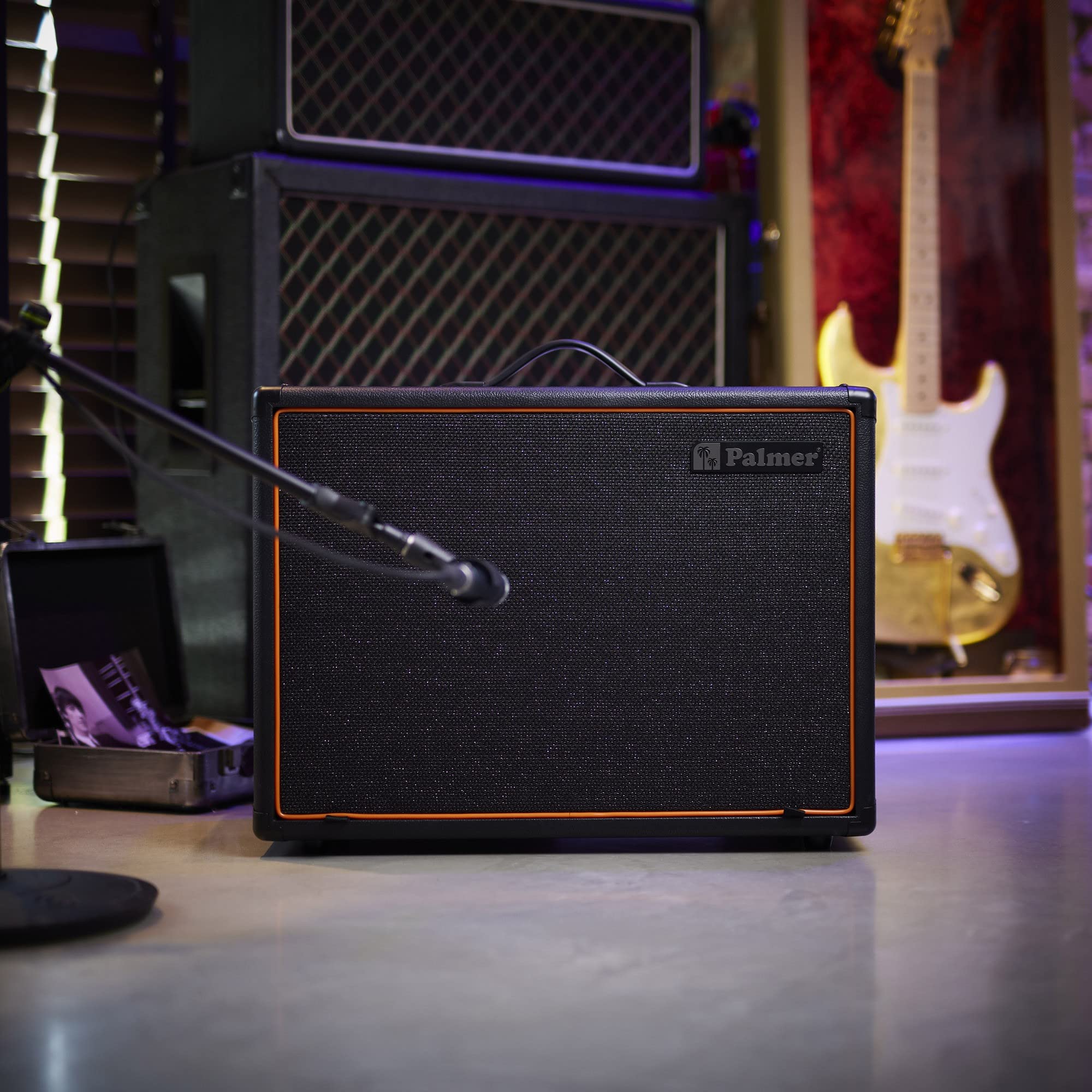 Palmer CAB 112 BX GBK Enceinte pour guitare avec Celestion Greenback 1 x 12, arrière ouvert