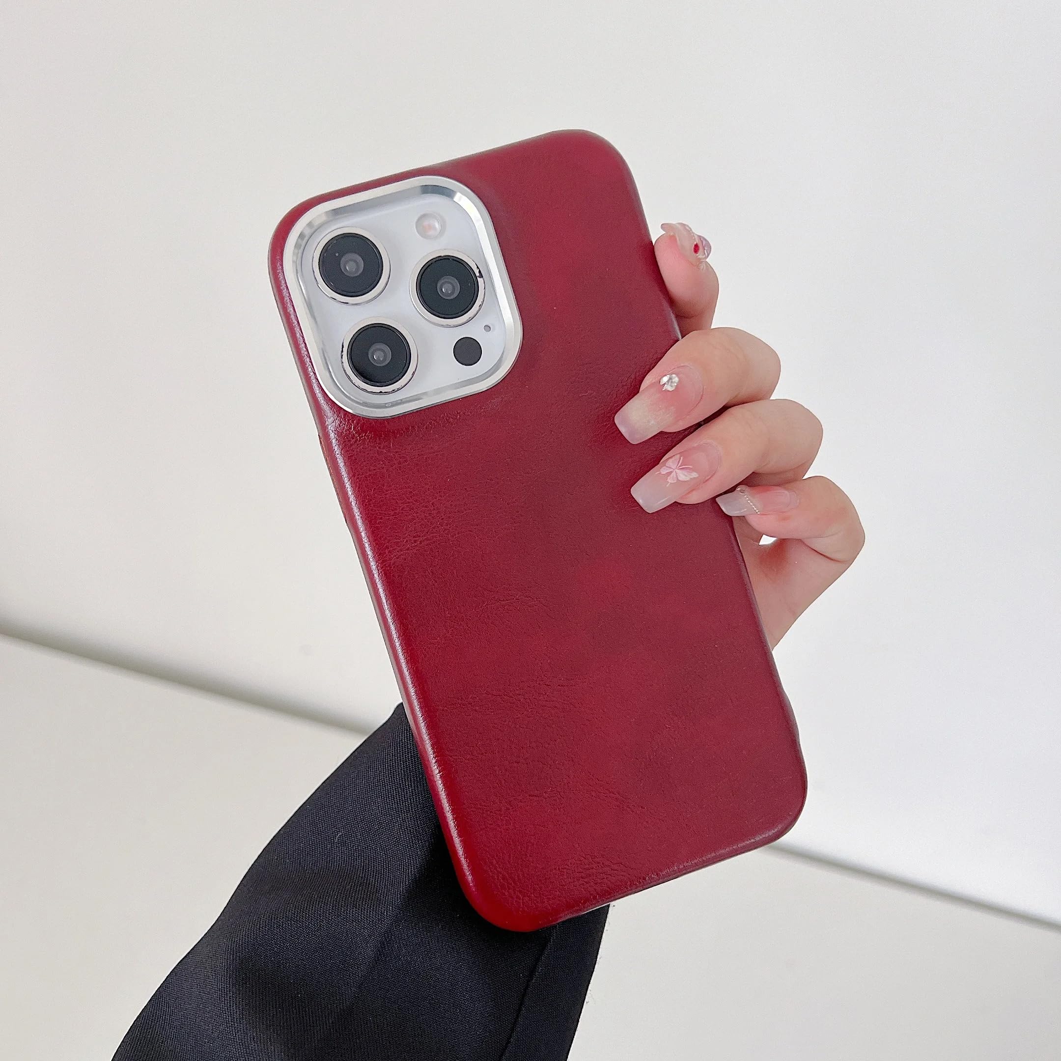 Coque en cuir rétro iPhone 13 Pro Max rouge pour revivre l'authenticité du toucher