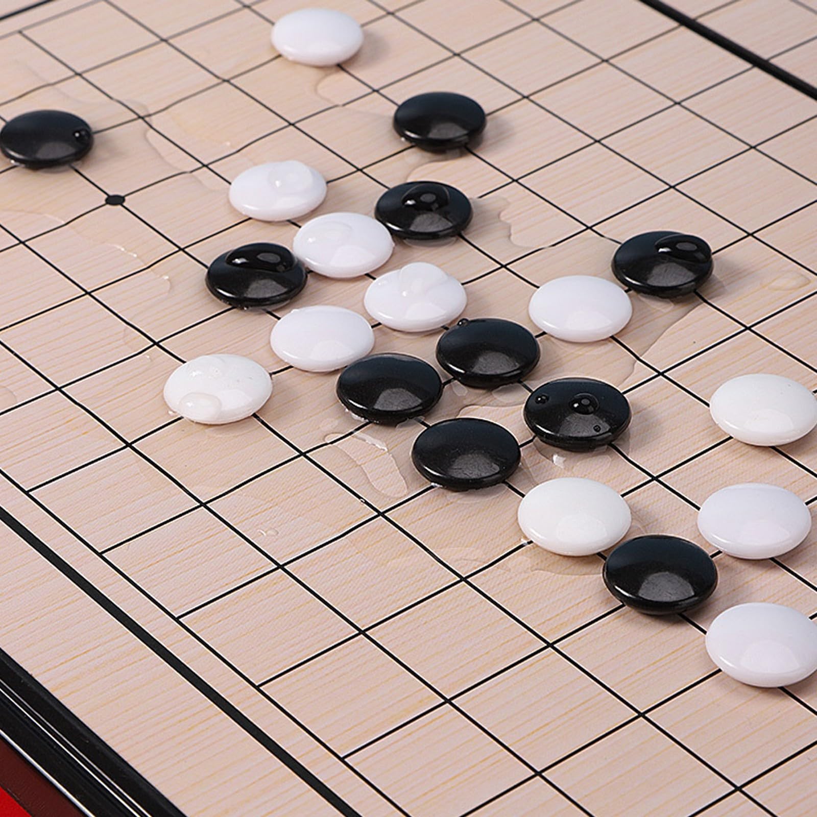 Go Game Set, con piezas magnéticas, tablero plegable y cajas de almacenamiento, piedras convexas individuales para mejorar las habilidades estratégicas y el enfoque (amarillo + negro, H)