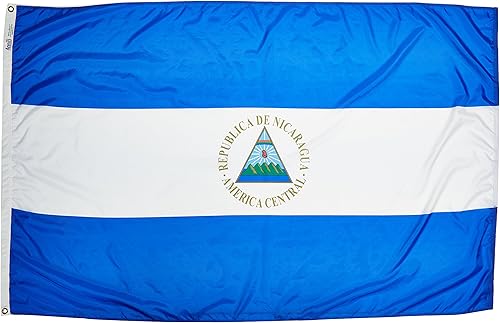 Annin Flagmakers Bandera de Nicaragua fabricada en Estados Unidos según las especificaciones oficiales de diseño de las Naciones Unidas, 4 x 6 pies