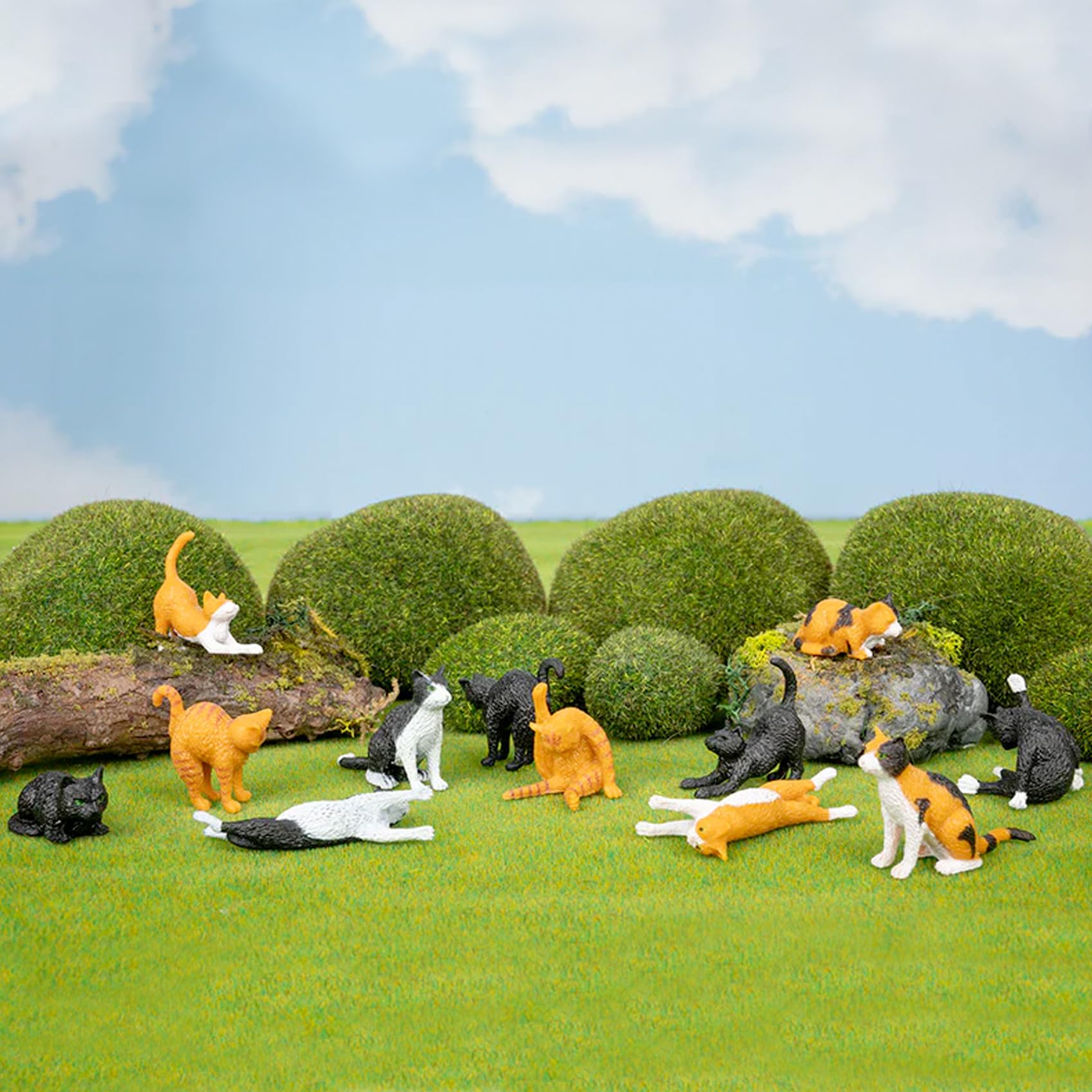 Amazon.com: Accoutrements Archie McPhee Itty Bitty Cats - Tiny