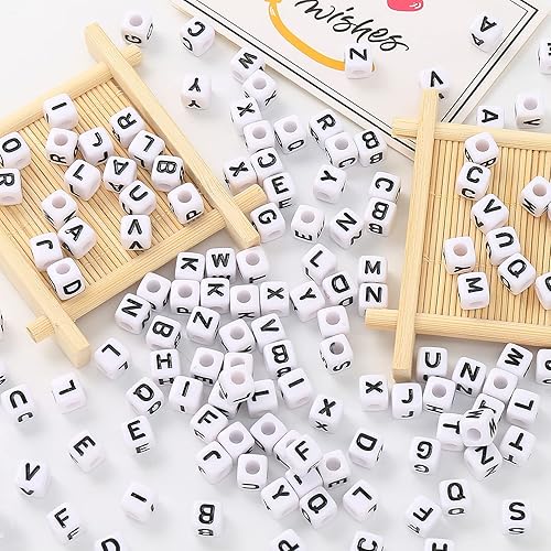 Miniatura 8 de Cuentas acrílicas del alfabeto de 0.236 x 0.236 pulgadas (0.236 x 0.236 in), cuentas negras cuadradas del alfabeto dorado sobre cuentas negras de la