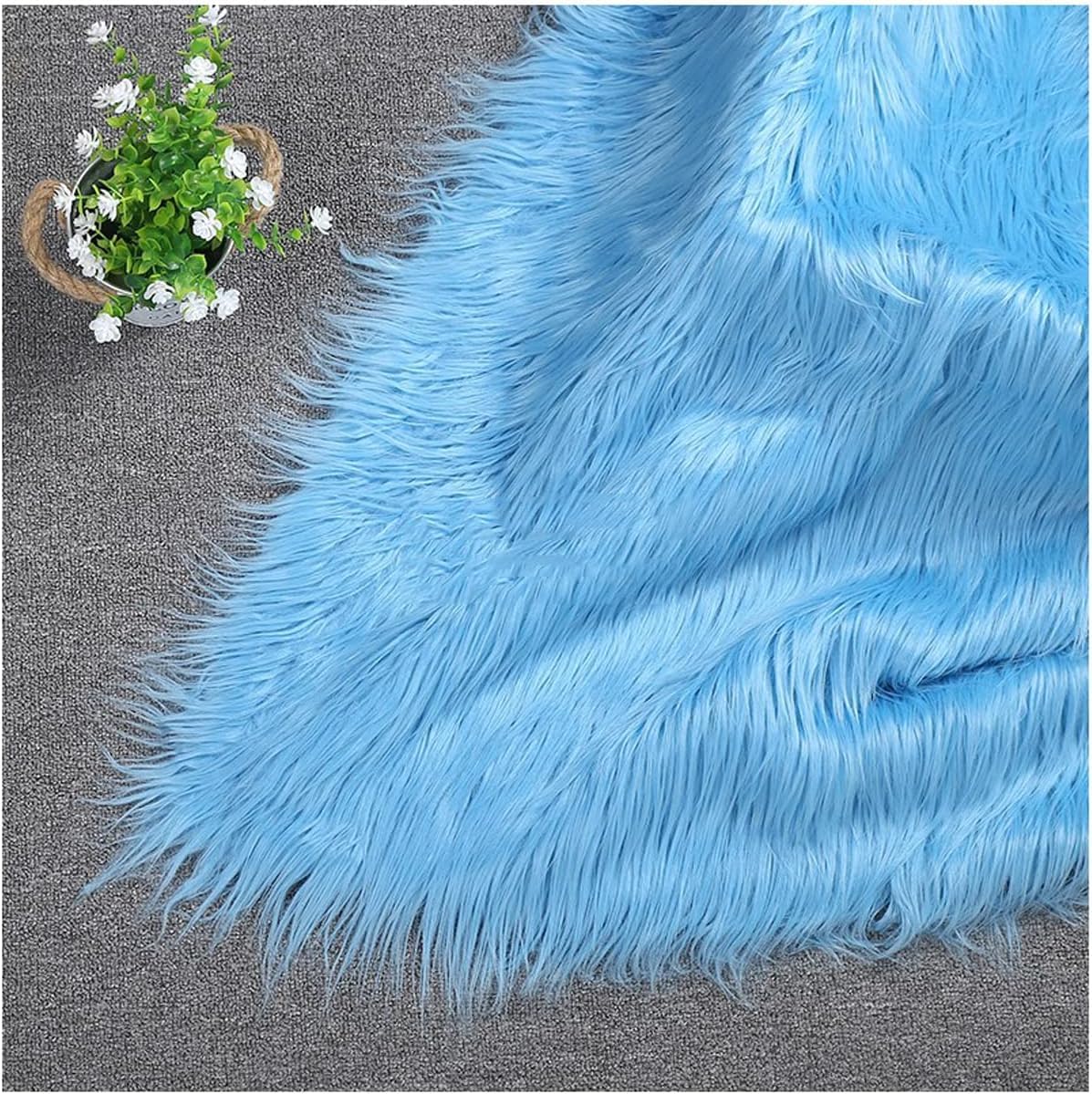 Tissu en fourrure artificielle douce bleue 180x50cm pour couture et cosplay